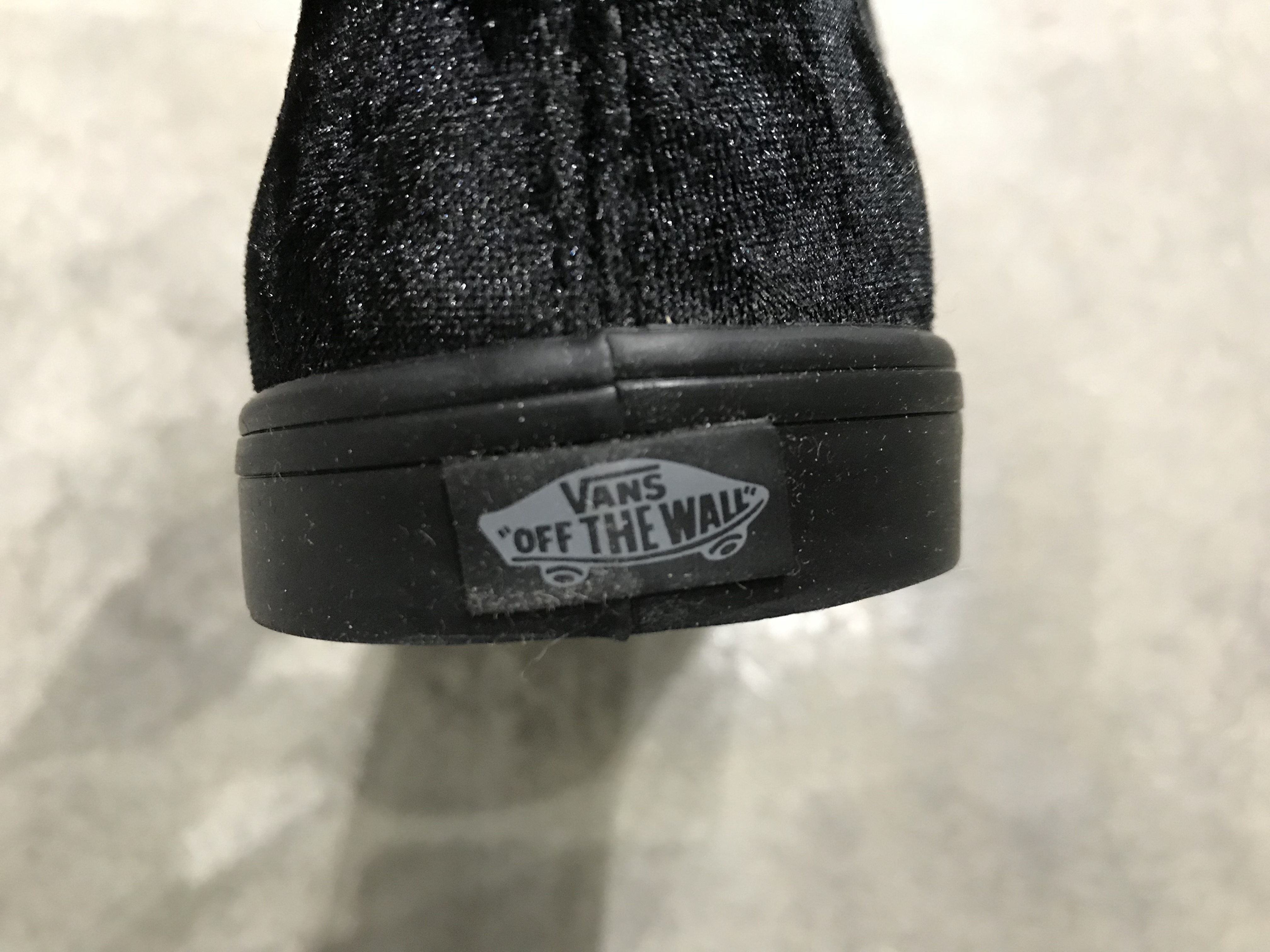 vans u authentic lo pro