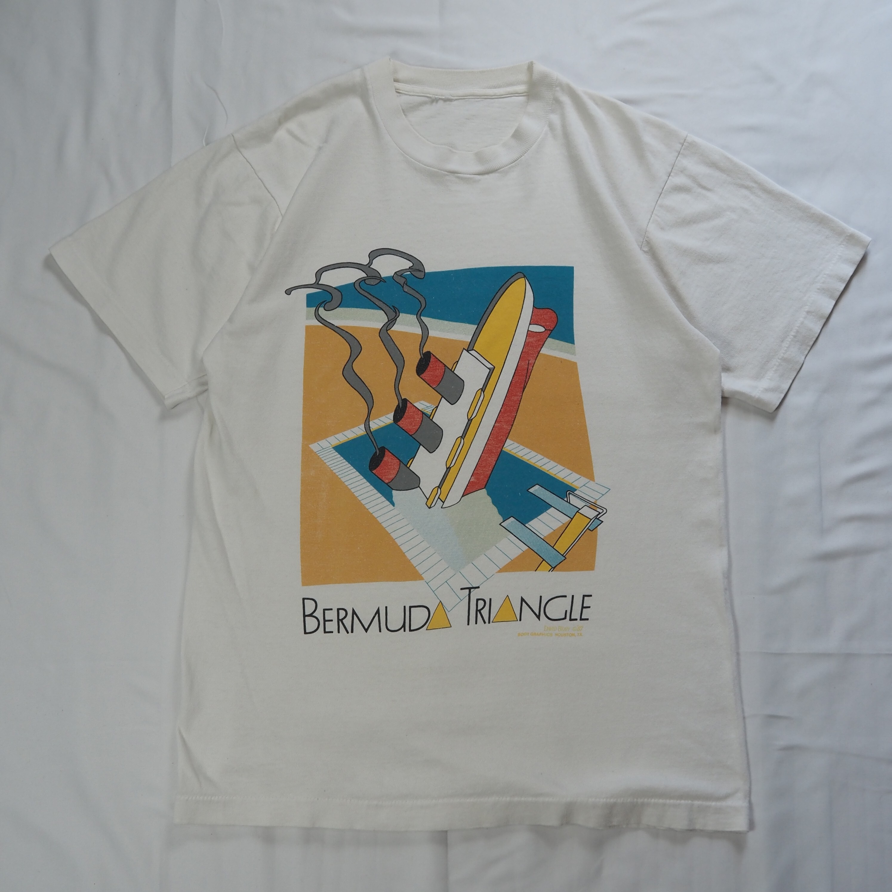 80's バミューダトライアング Tシャツ Mサイズ程度