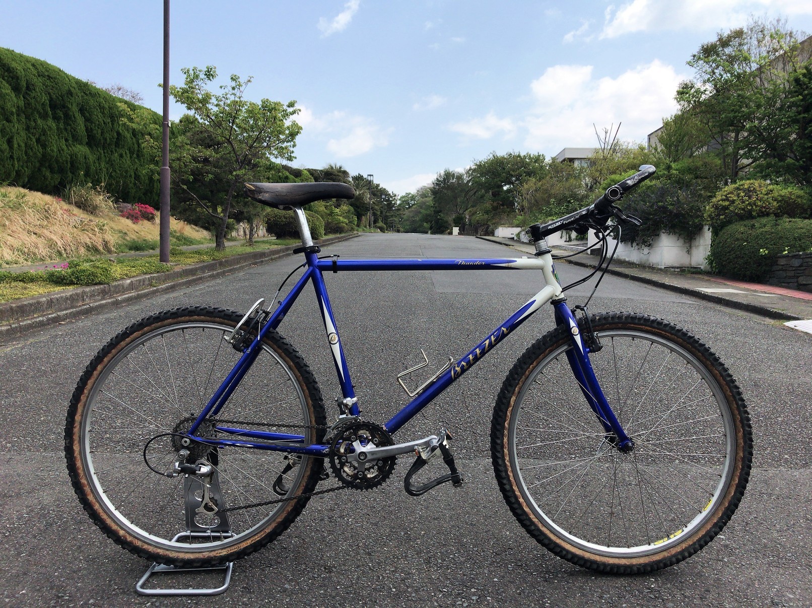 breezer thunder