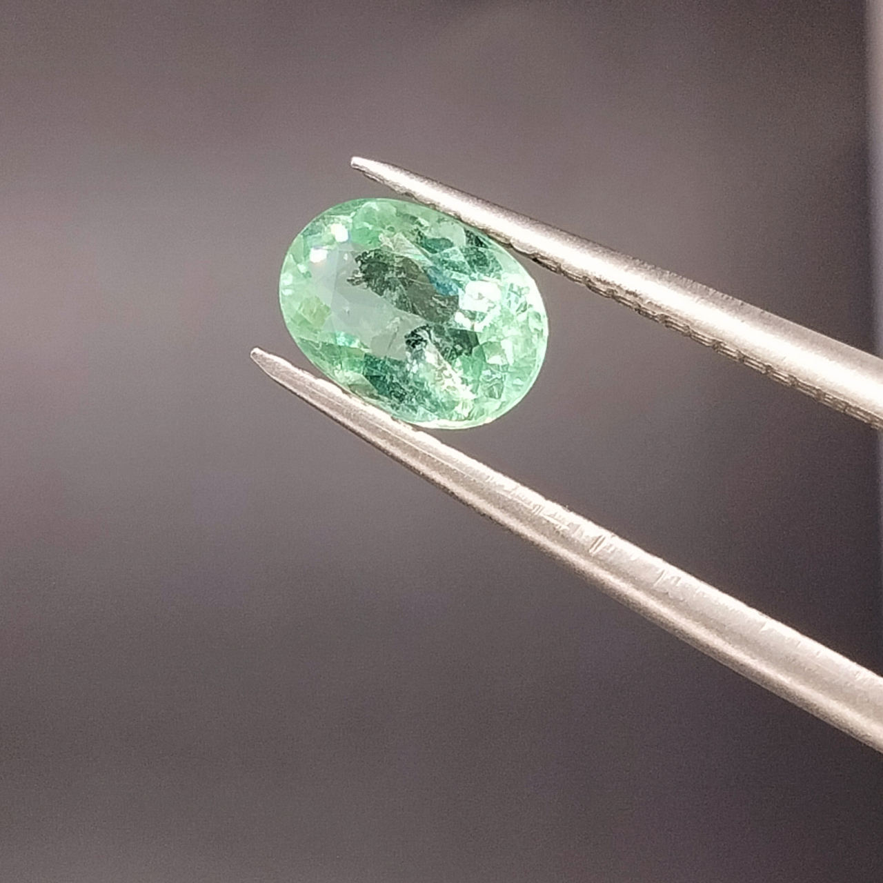 パライバトルマリン【0.68ct/6.8×4.9】