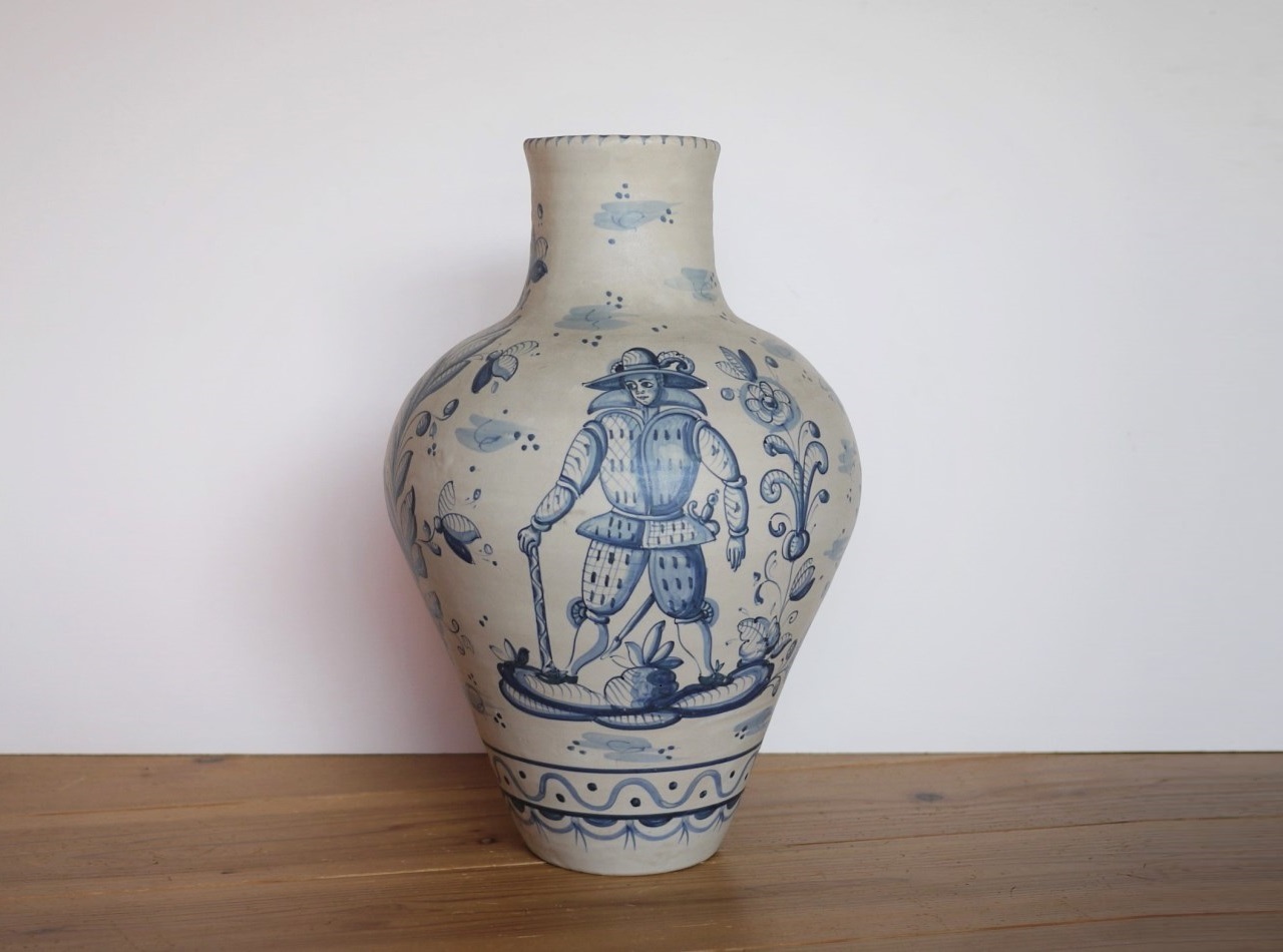 タラベラ焼 陶器花瓶 スペイン デルフトブルー マジョリカ アラベスク花唐草 こりすのパン屋 タラベラ焼 陶器花瓶 スペイン デルフトブルー マジョリカ アラベスク花唐草 こりすのパン屋