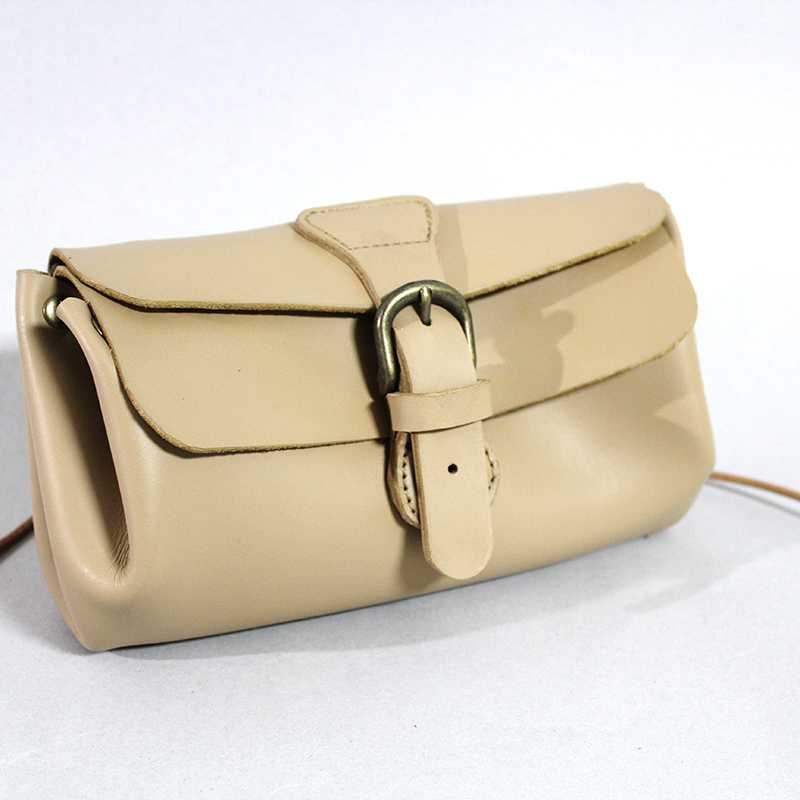 Nuahe 牛革 ポーチバッグ ベージュ Nuahe