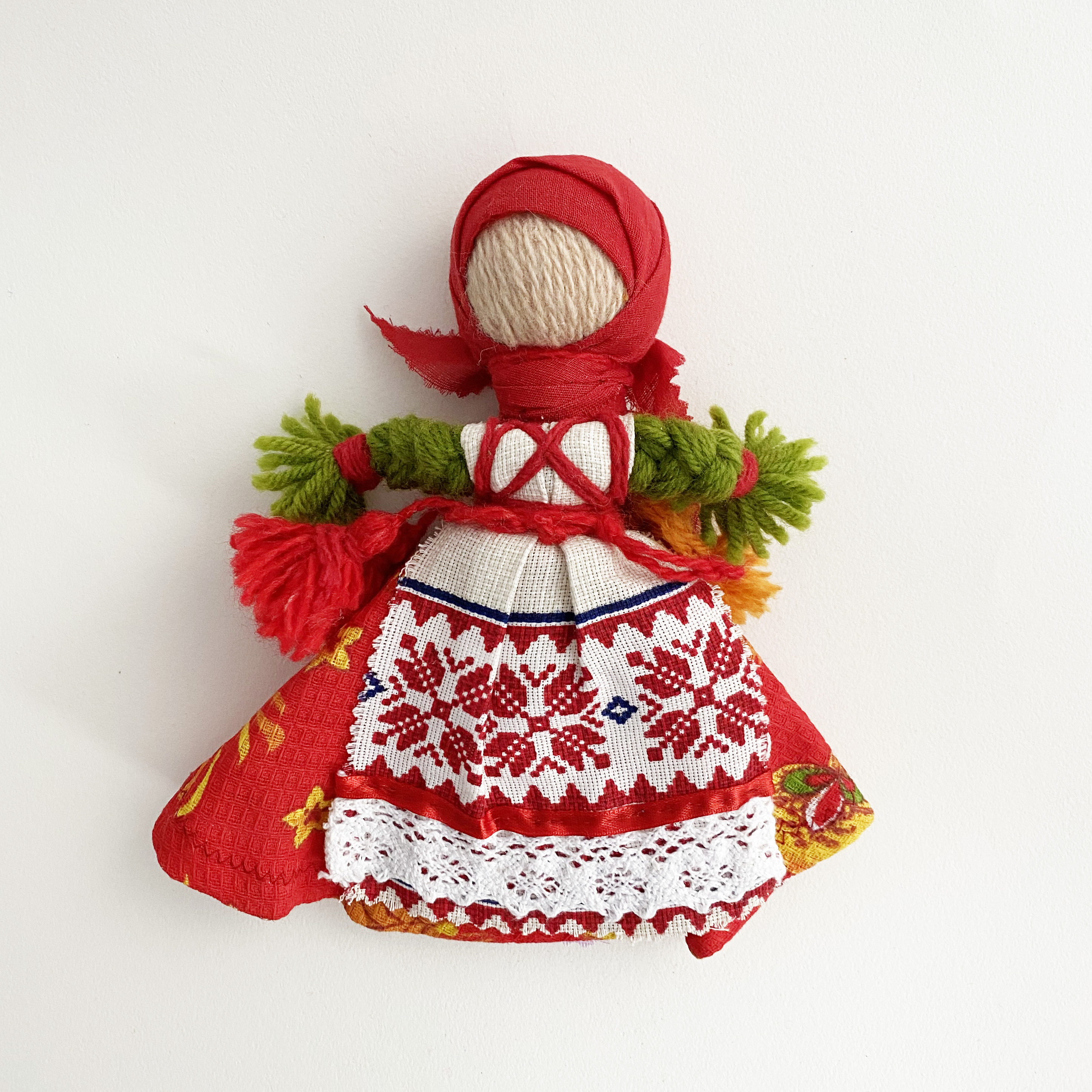 ロシアの布人形 民族衣装 Kokeshka