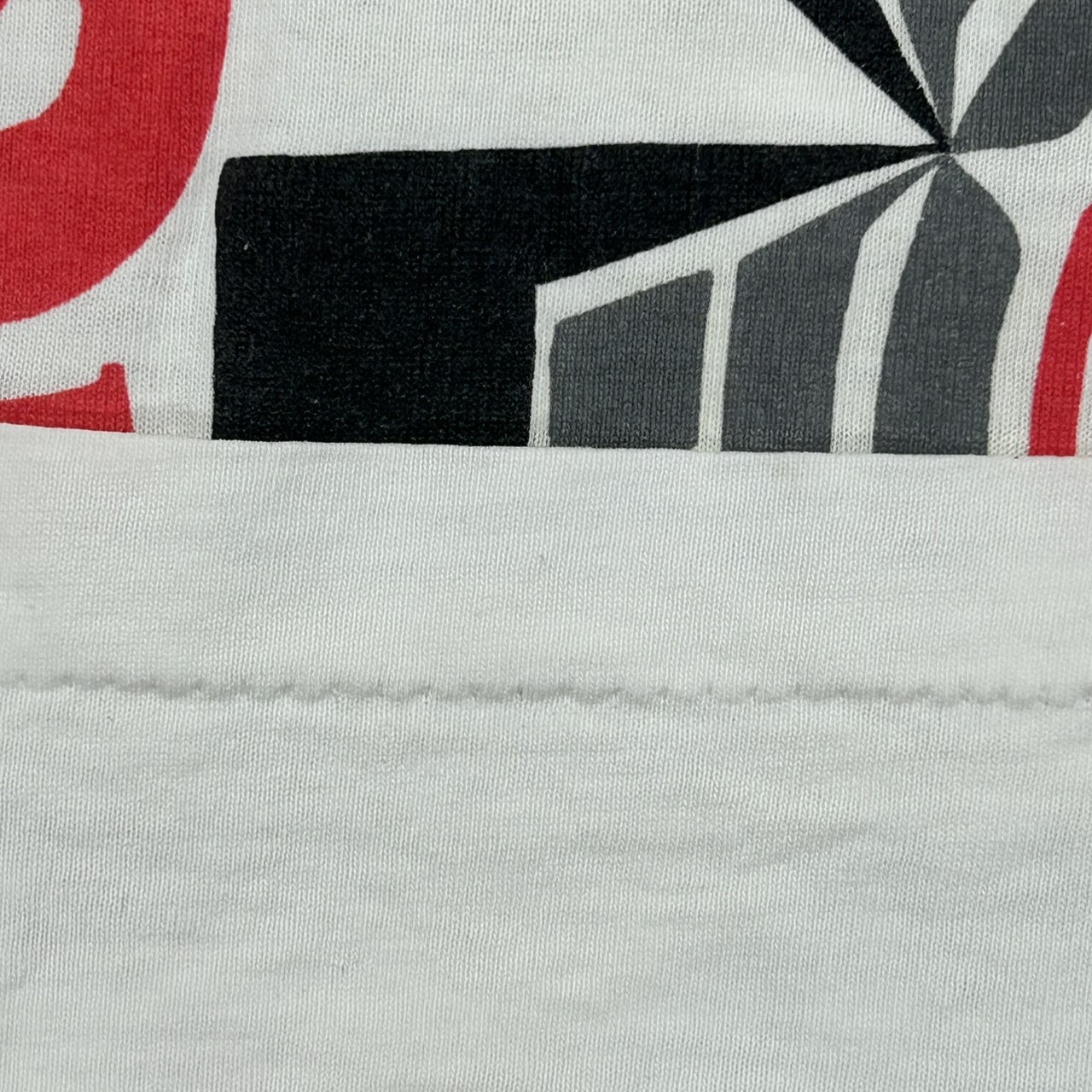 Red Hot Chili Peppers “Aztec” Vintage Band T-Shirt White GIANT XL の画像 9