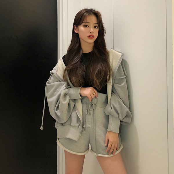 韓国 ファッション レディース レディス セットアップ オルチャン セットアップ オルチャンファッション スウェット ショートパンツ パーカー スウェット上下 スウェットセットアップ T Selfun 韓国 ファッション レディース レディス セットアップ オルチャン セットアップ オルチャンファッション スウェット ショートパンツ パーカー スウェット上下 スウェットセットアップ T Selfun