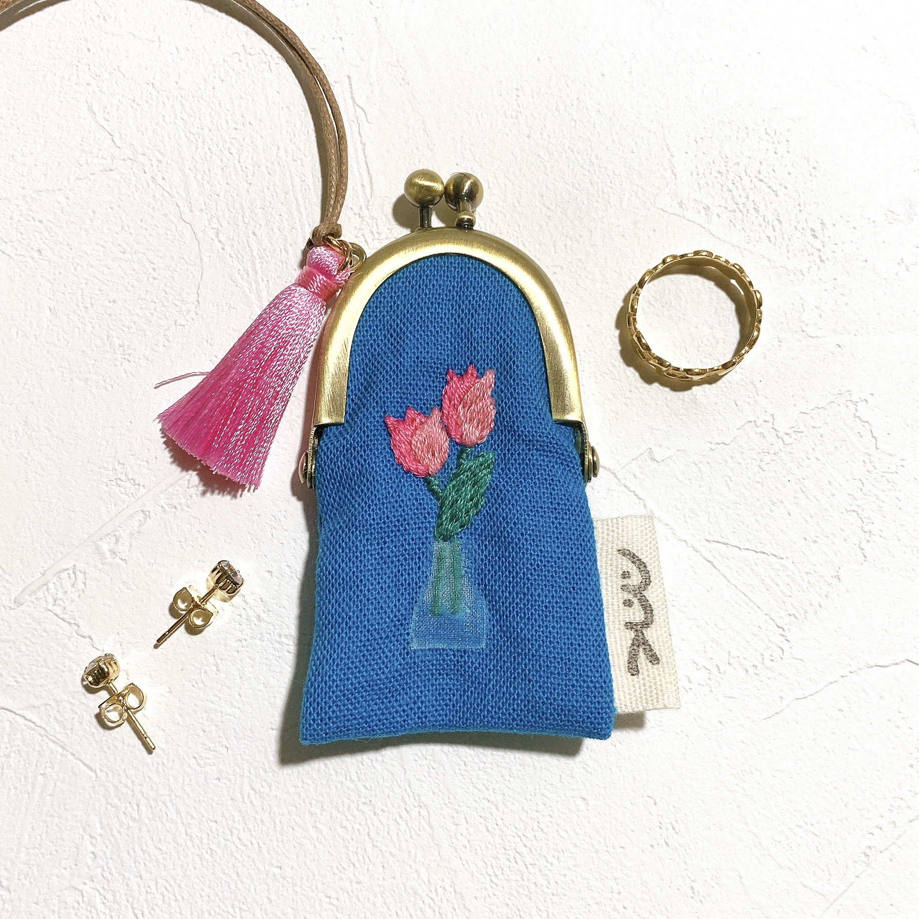 刺繍のミニがま口ポーチ チューリップ Makke