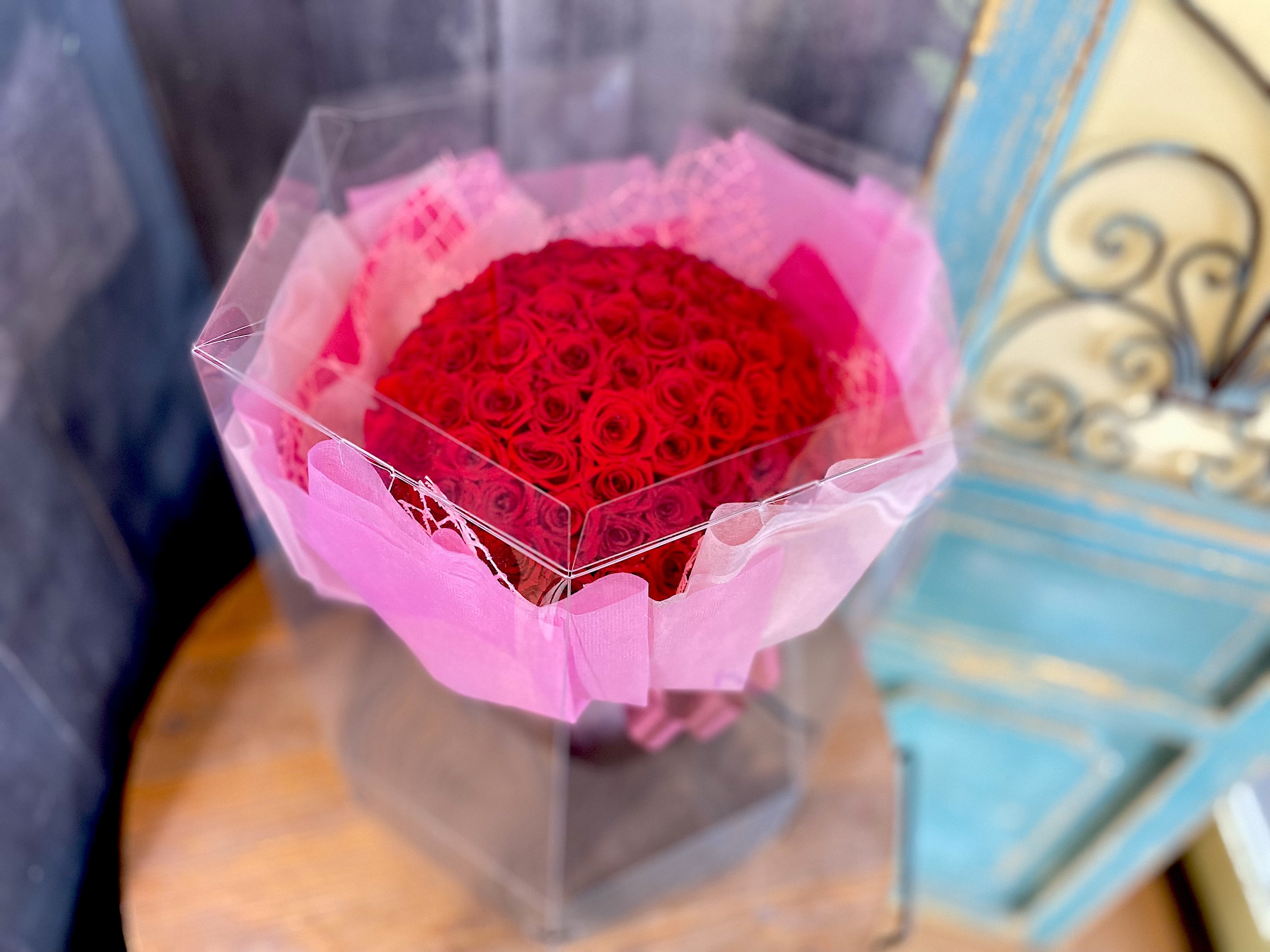 プロポーズ花束プリザーブドフラワー（赤バラ108本・Sサイズ）