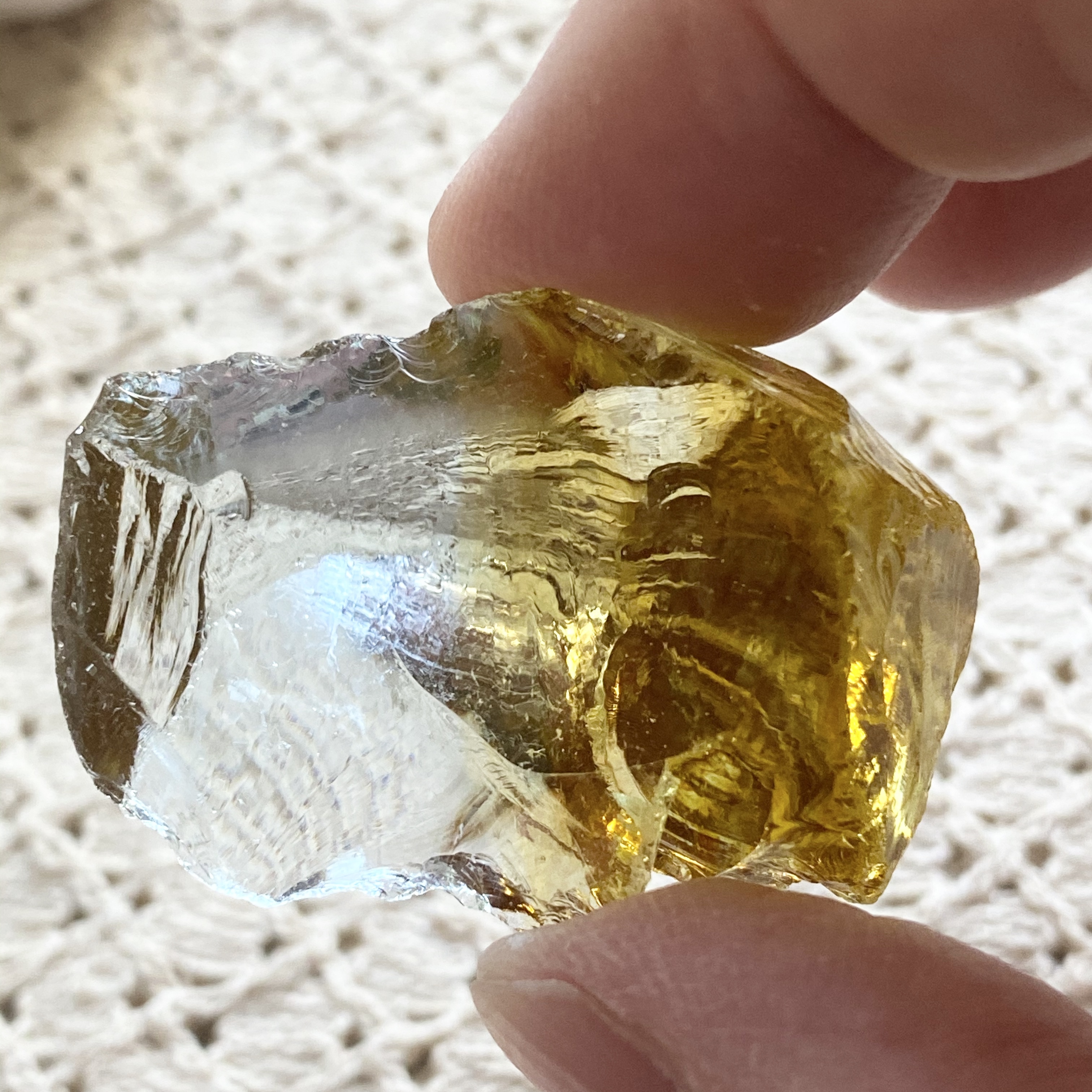 インドネシア産アンダラクリスタル あめ色ブラウン オラクルクリアバイカラーb Ebia Shop