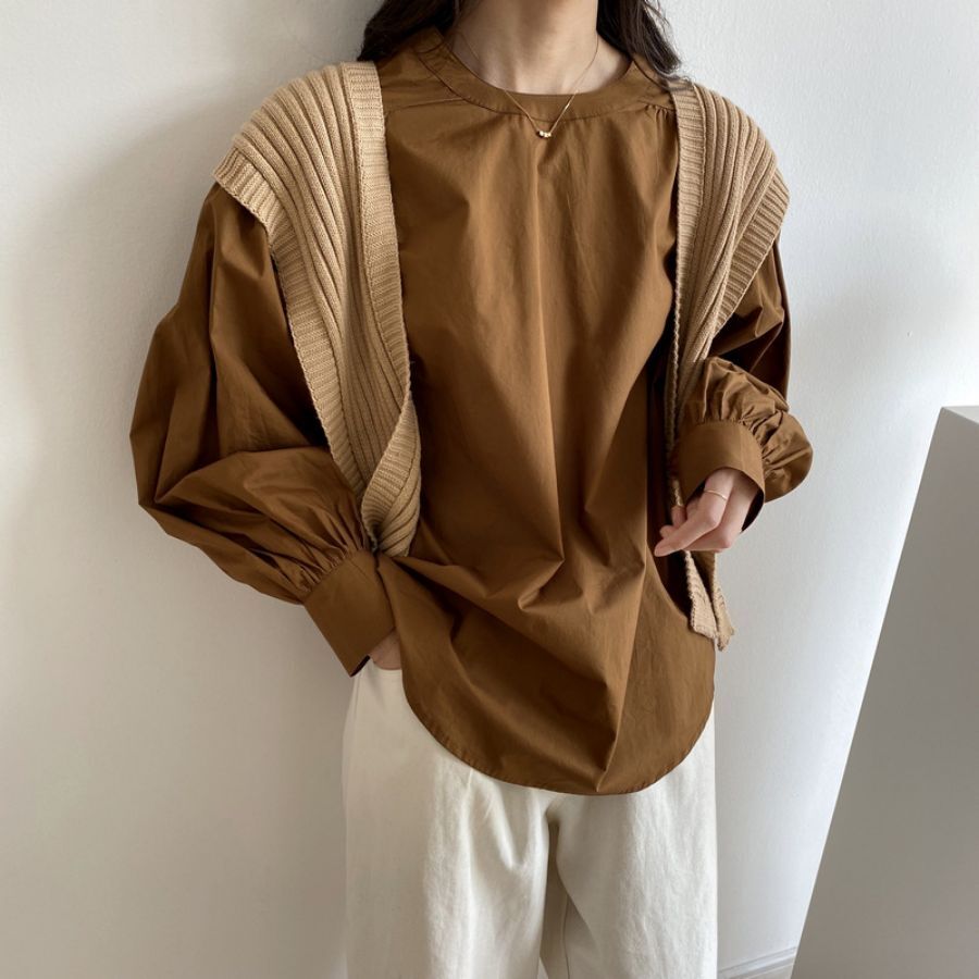 即納 ボリュームスリーブ ランタン袖 ギャザー丸首ブラウス Ts 03 She S Closet 即納 ボリュームスリーブ ランタン袖 ギャザー丸首ブラウス Ts 03 She S Closet