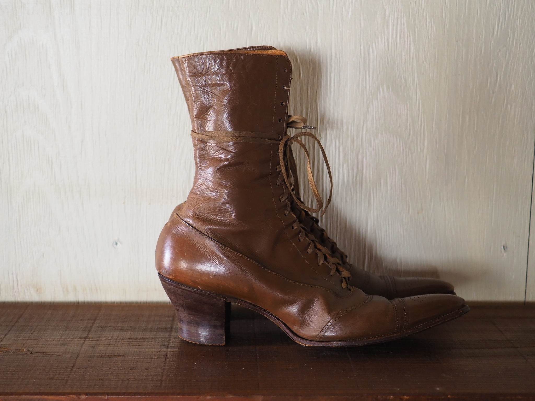 victorian riding boots