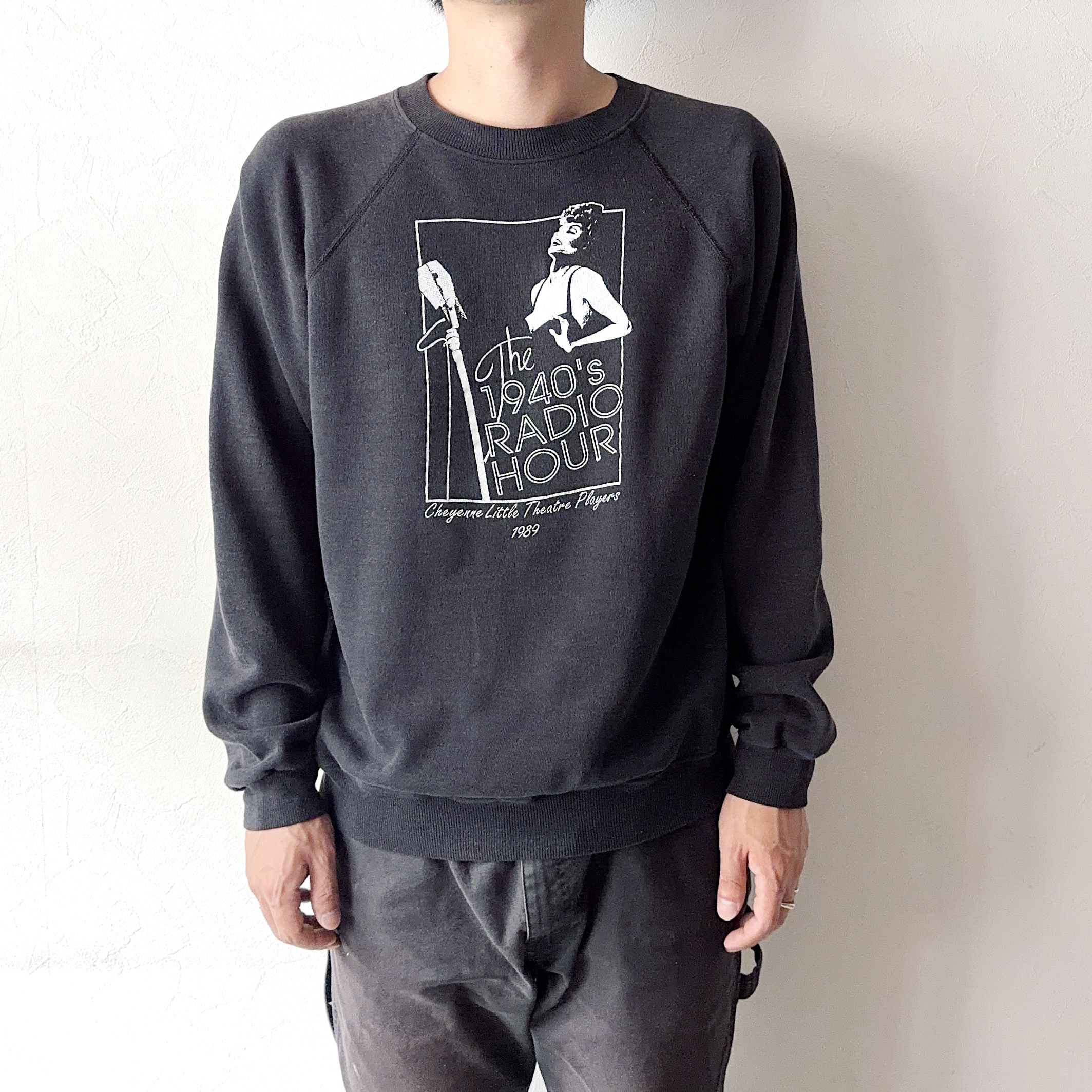 Vintage 80's【Hanes】"The 1940's RADIO HOUR" Sweat の画像 3