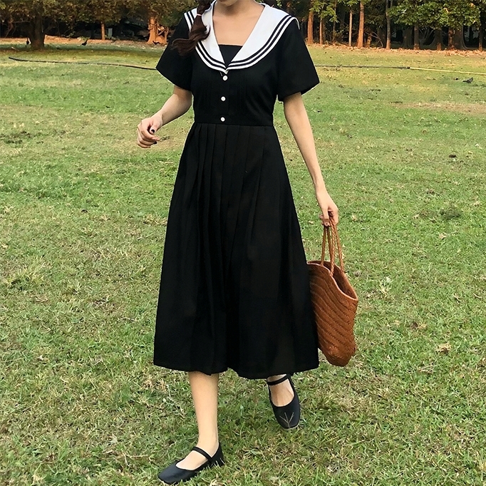 綺麗なセーラー服 ファッション 人気のファッション画像 綺麗なセーラー服 ファッション 人気のファッション画像
