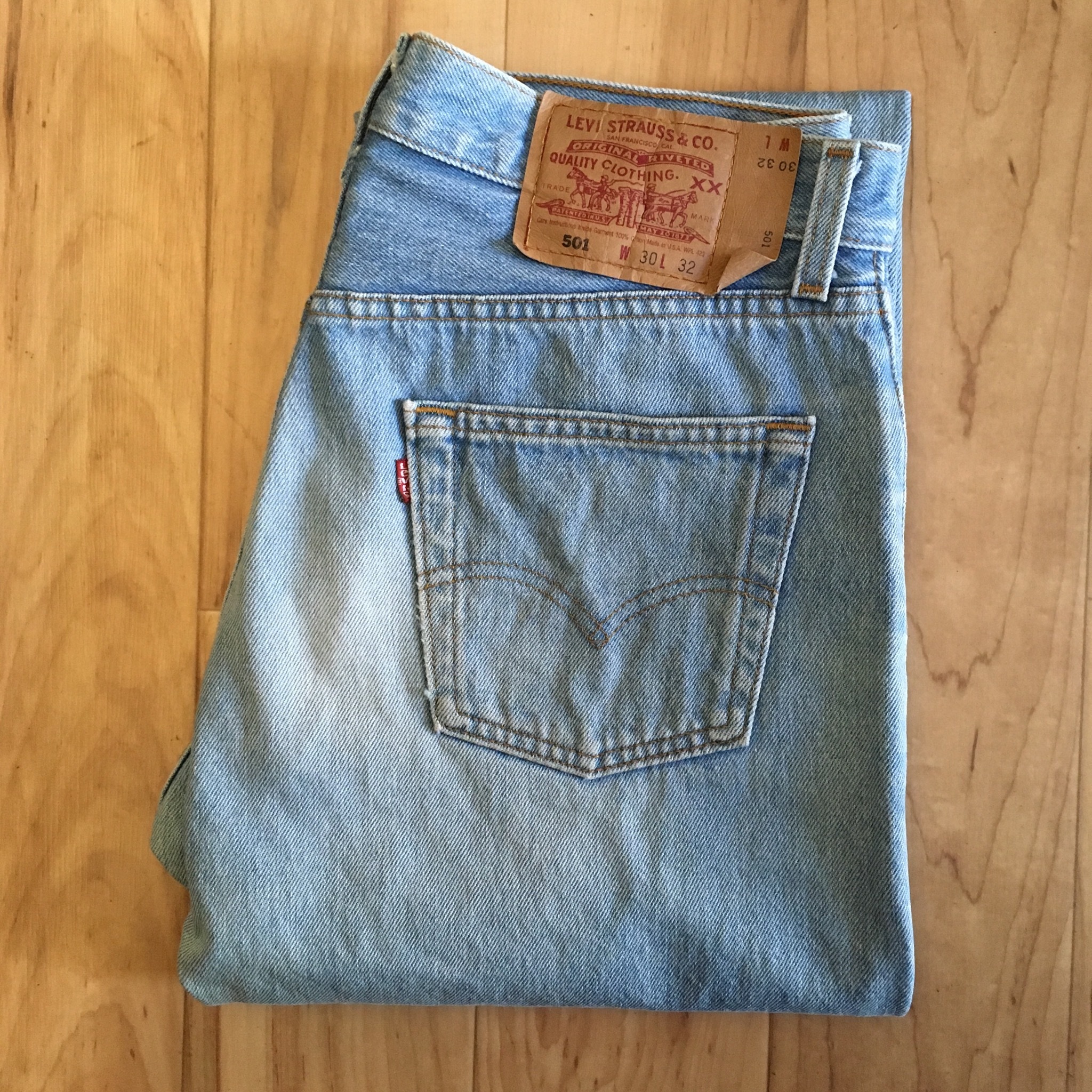 Levi's 501 W30 inch "MADE IN USA" The ROUNDABOUT Store