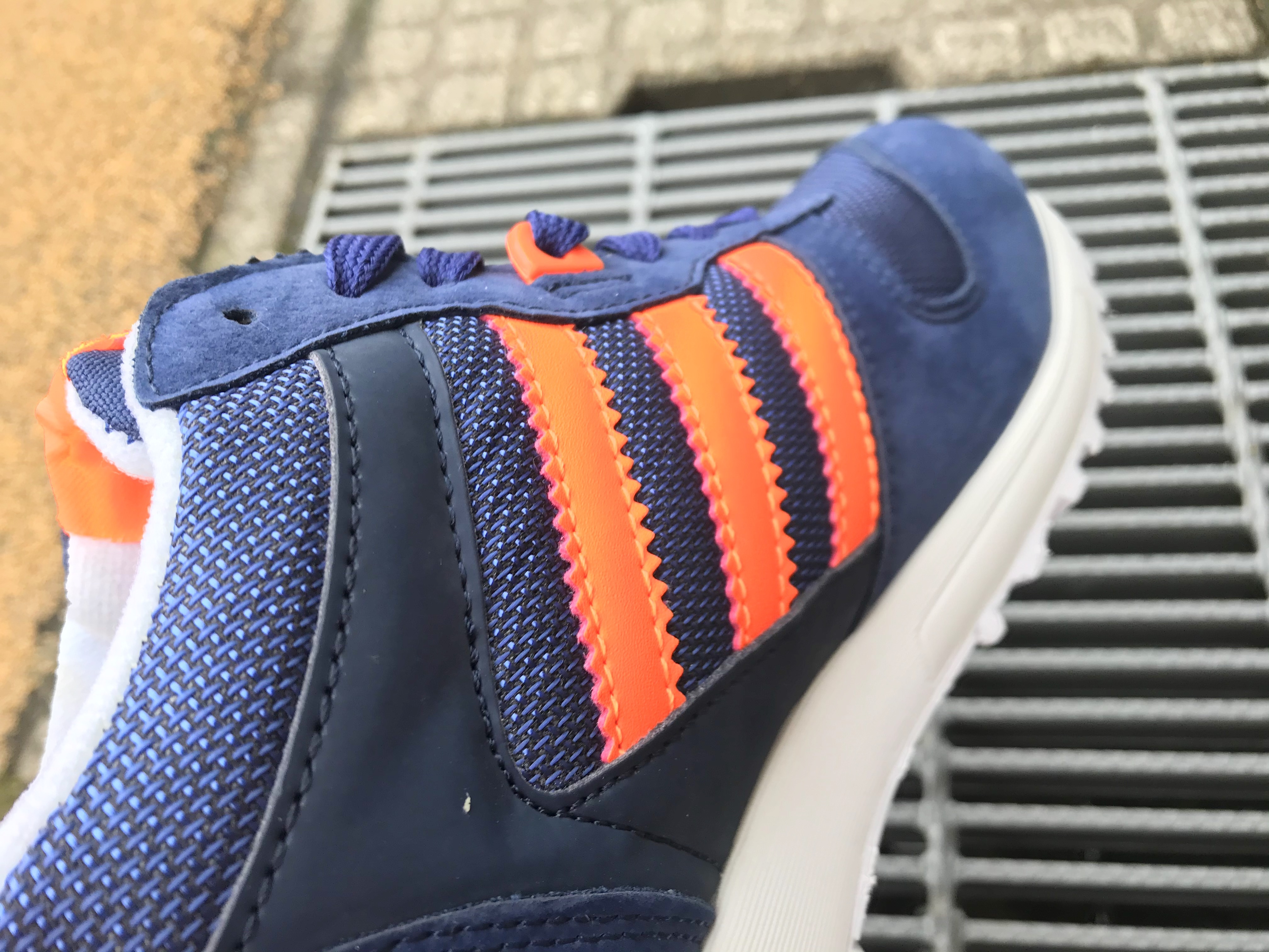 Adidas Zx700 Navy Orange Jack Of All Trades 万屋 Maru