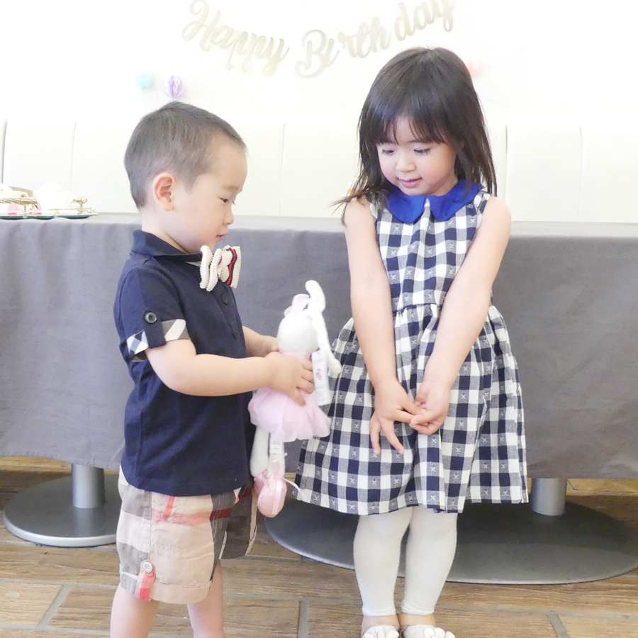 驚くばかり一歳 入園式 服 女の子 全イラスト集 驚くばかり一歳 入園式 服 女の子 全イラスト集