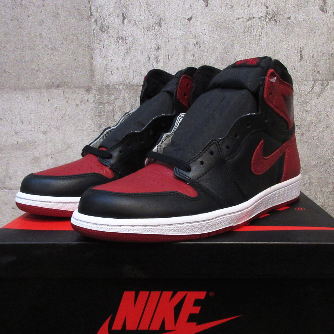 nike air jordan 1 retro banned