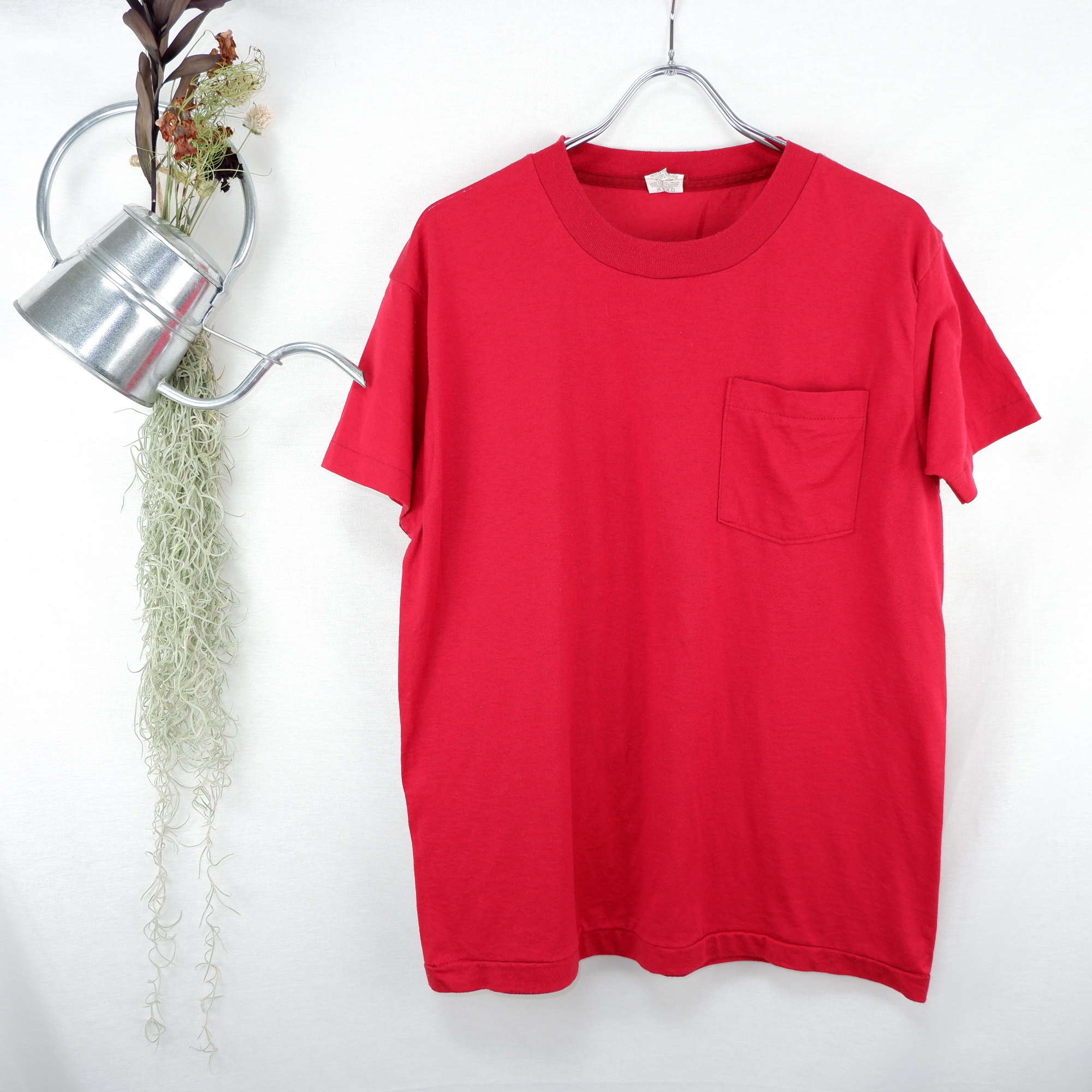 M Fruit Of The Loom Red Pocket Tee 赤 無地 ポケット Tシャツ きれいめや90sのメンズ古着専門店jo Ro M Fruit Of The Loom Red Pocket Tee 赤 無地 ポケット Tシャツ きれいめや90sのメンズ古着専門店jo Ro
