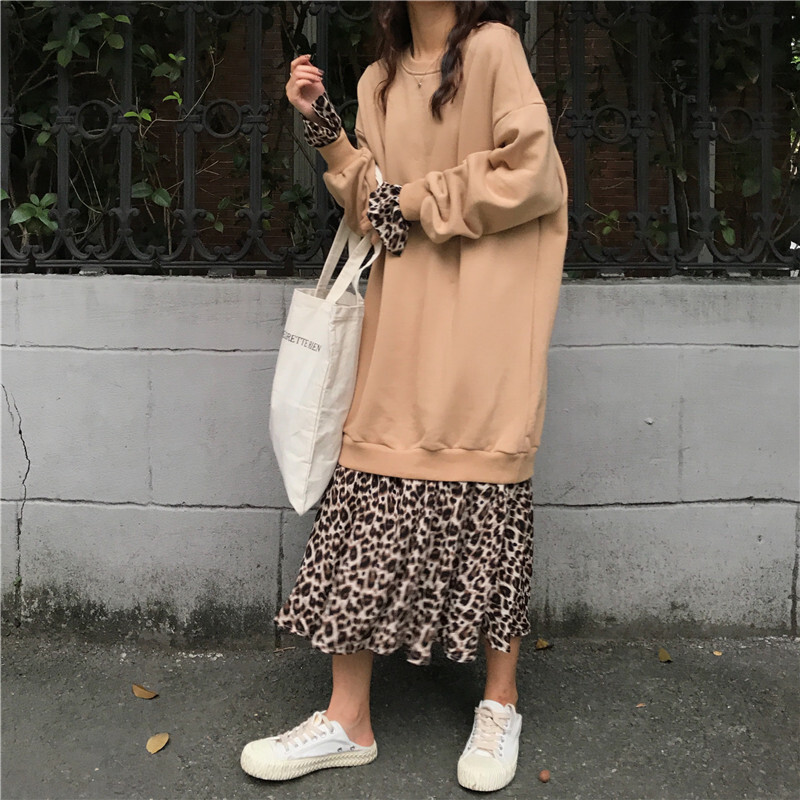 送料無料 ワンピース ロング レオパード ヒョウ柄 ワンピース レディース 秋 冬 きれいめ 10代 代 30代 コーデ ドンキング ワンピース ロング ミモレ レオパード柄 スカート フレア ふんわり ゆったり おしゃれ シンプル 大人可愛い 黒 ベージュ 韓国 カジュアル 普段 送料無料 ワンピース ロング レオパード ヒョウ柄 ワンピース レディース 秋 冬 きれいめ 10代 代 30代 コーデ ドンキング ワンピース ロング ミモレ レオパード柄 スカート フレア ふんわり ゆったり おしゃれ シンプル 大人可愛い 黒 ベージュ 韓国 カジュアル 普段