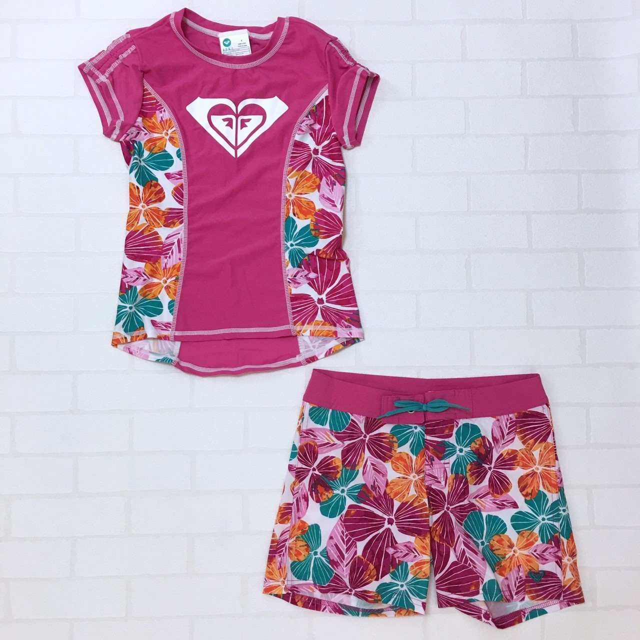Roxy ラッシュガード ショートパンツset こども服のolpemi 海外や韓国子供服ショップ