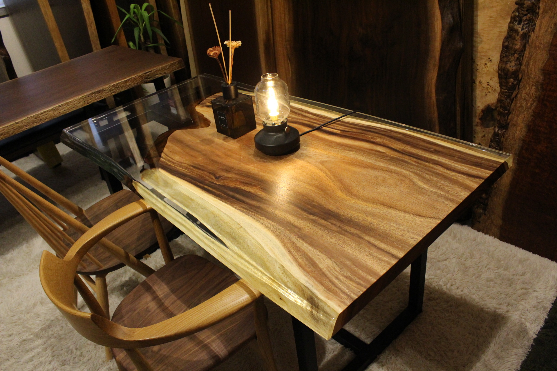 モンキーポッド レジンテーブル 1500×700×40 19695 ＜千年家具＞ 無垢一枚板テーブル専門店 ｜在庫2000枚以上