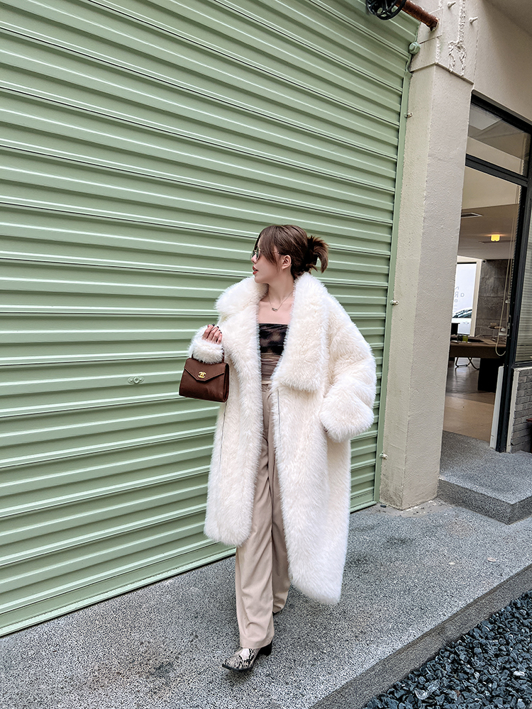 Qoo10] フェイクファーコート ミドルコート ロン