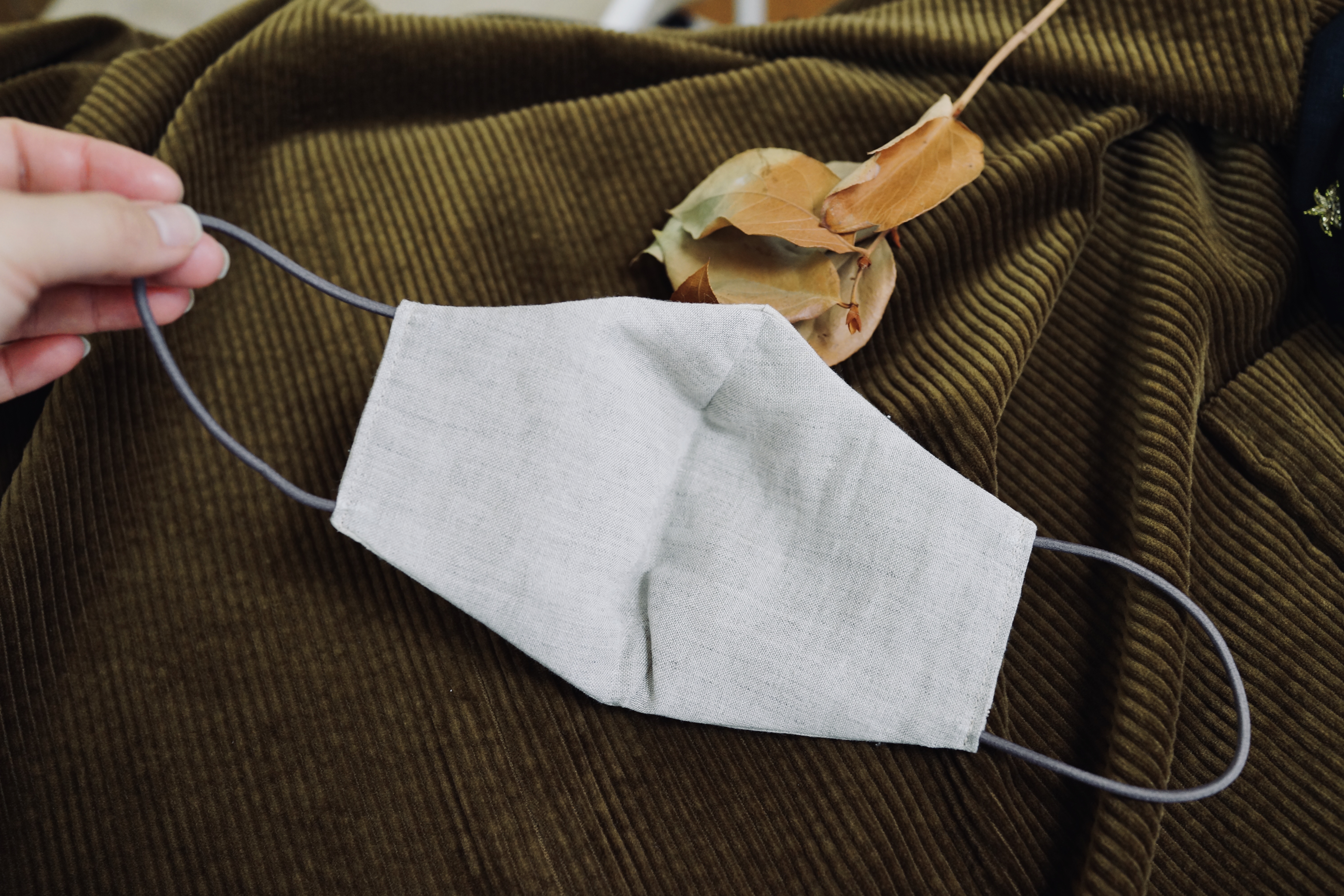 【刺繍マスク/ワイヤー】 "Simple line✴︎Beige"