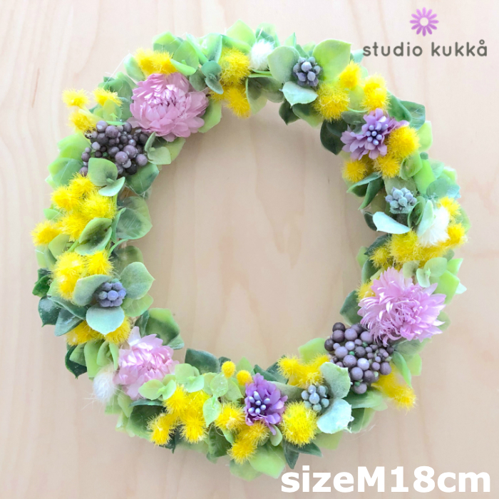送料無料 受注製作 直径18cm ミモザとユーカリのリース ヘリクリサムミックス パープルベリーベリー Studio Kukka スタジオクッカ