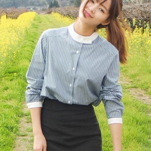 レトロ スタンドカラー シャツ 七分袖 襟なし ブラウス ストライプ 大人 清楚 上品 シンプル Manajily オルチャン 韓国 プチプラレディースファッション