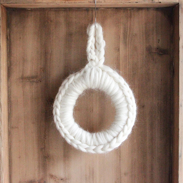 手作り用 ウールで編んだクリスマスリースの土台 And Wool 手作り用 ウールで編んだクリスマスリースの土台 And Wool