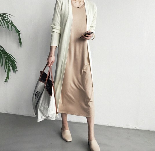 秋新作 カーディガン ロングカーディガン レディース 春 レディースカーディガン 大きいサイズ カーディガン春 ロングカーディガン大きいサイズレディース夏 ニットカーディガンレディース 無地 黒 白 きれいめ 体型カバー 通勤 Viento