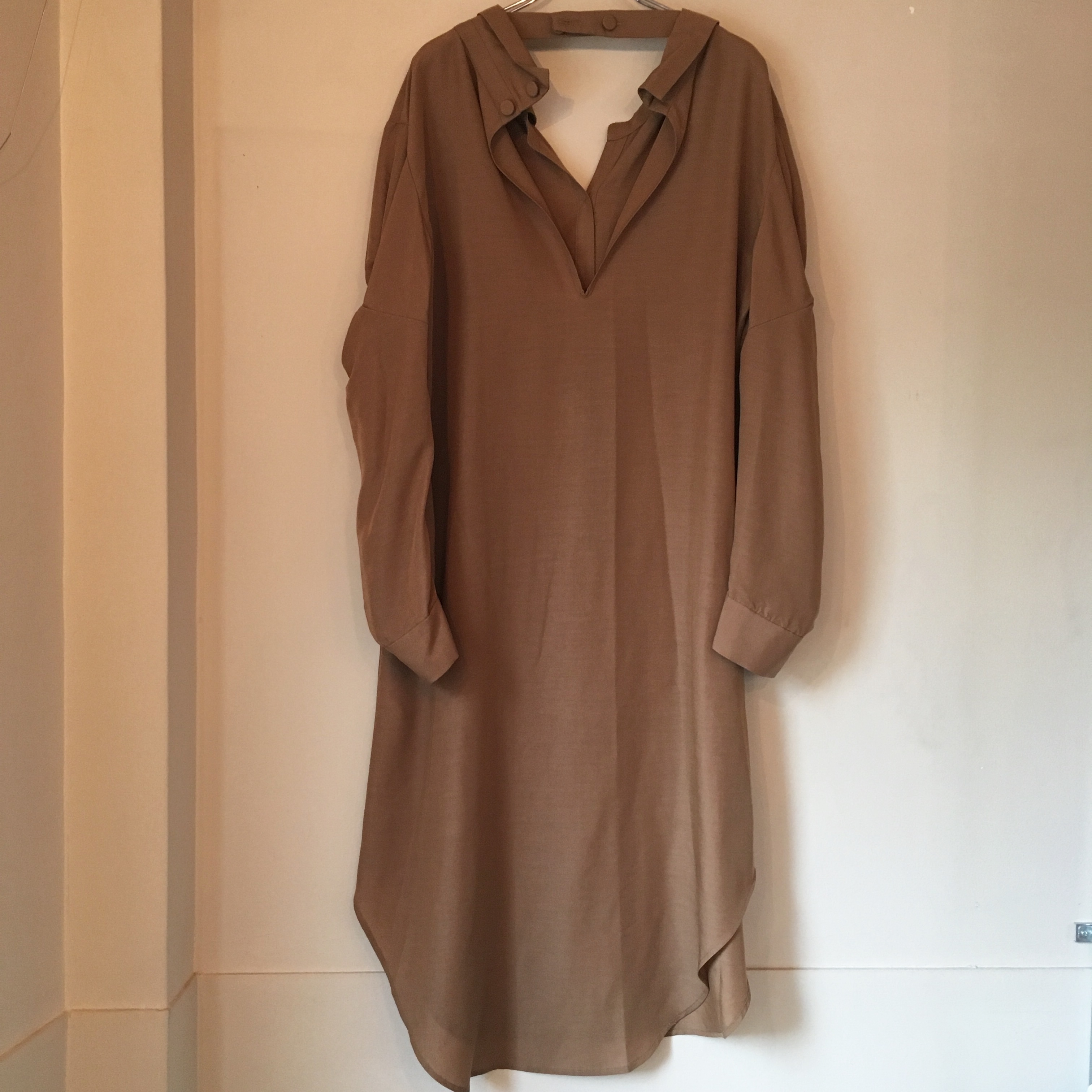 Iror Brilliant Market テンセルダンガリーシャツワンピース 服と Iror Brilliant Market テンセルダンガリーシャツワンピース 服と