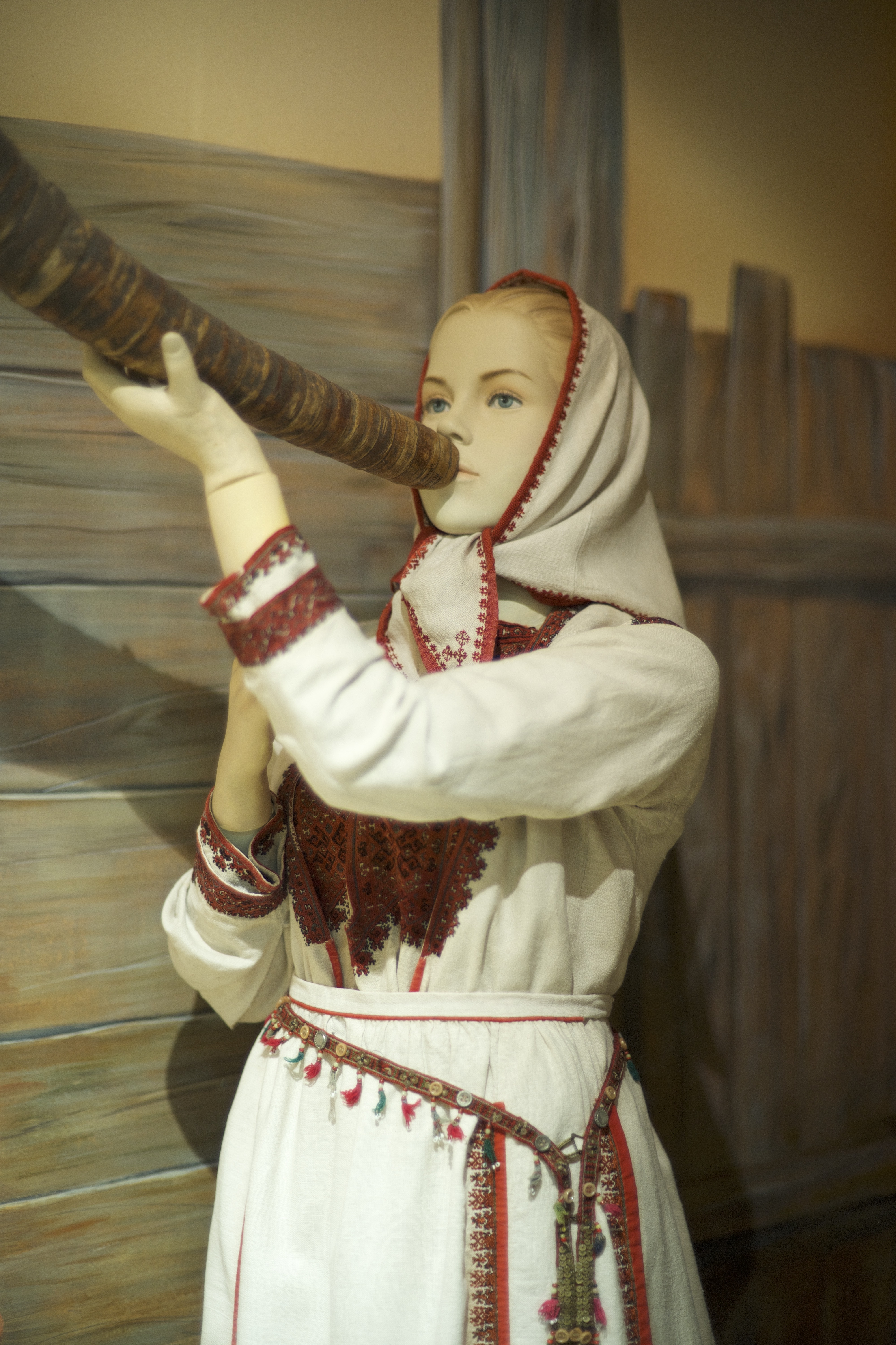 マリエル共和国のカップル人形 Kokeshka