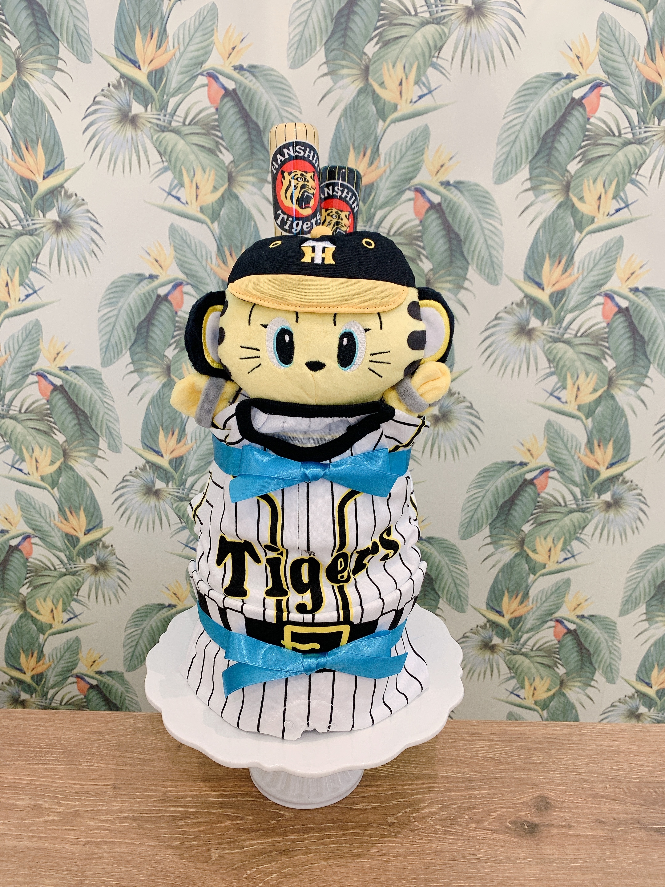 阪神タイガースおむつケーキ ベビーギフト poco 阪神タイガースおむつケーキ ベビーギフト poco