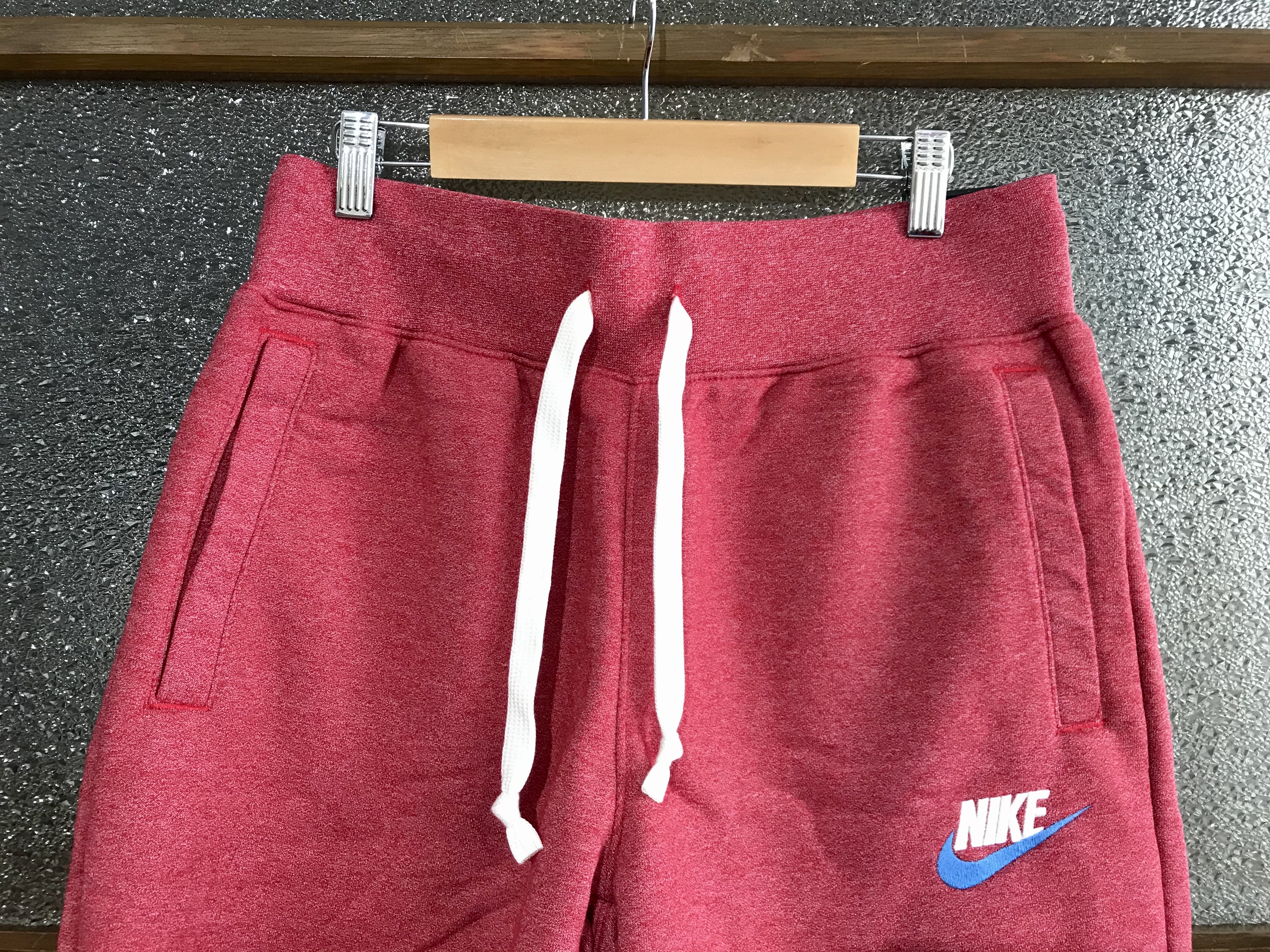 nike heritage gym short