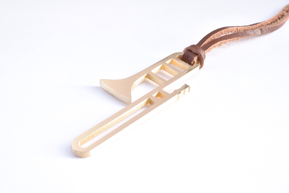 トロンボーン 3mm L シルエットチャーム ジュエリーショップ アシュリー