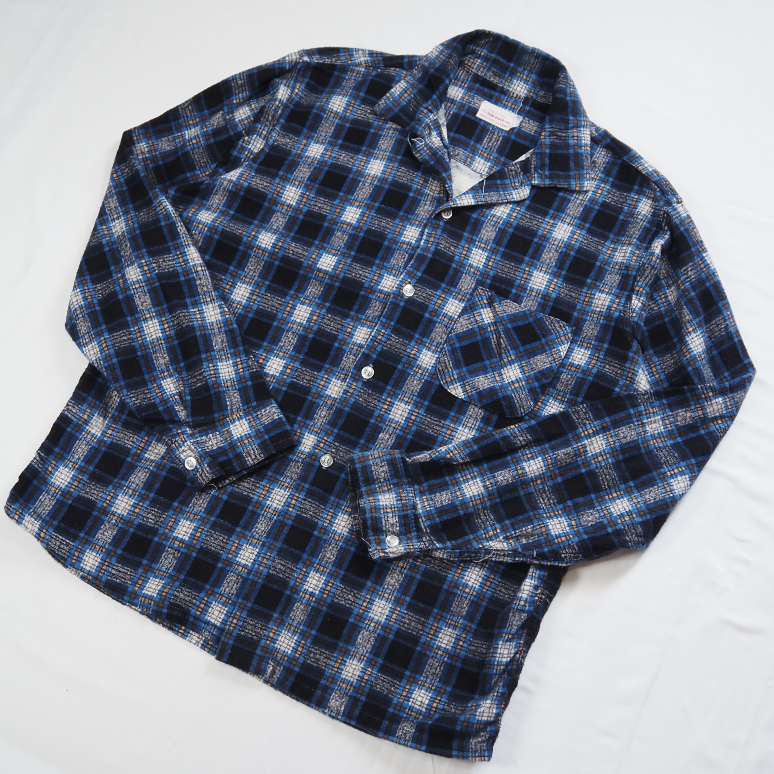 60’s Dan River Fabric プリントネル ブルー×ブラック  Mサイズ程度 の画像 2