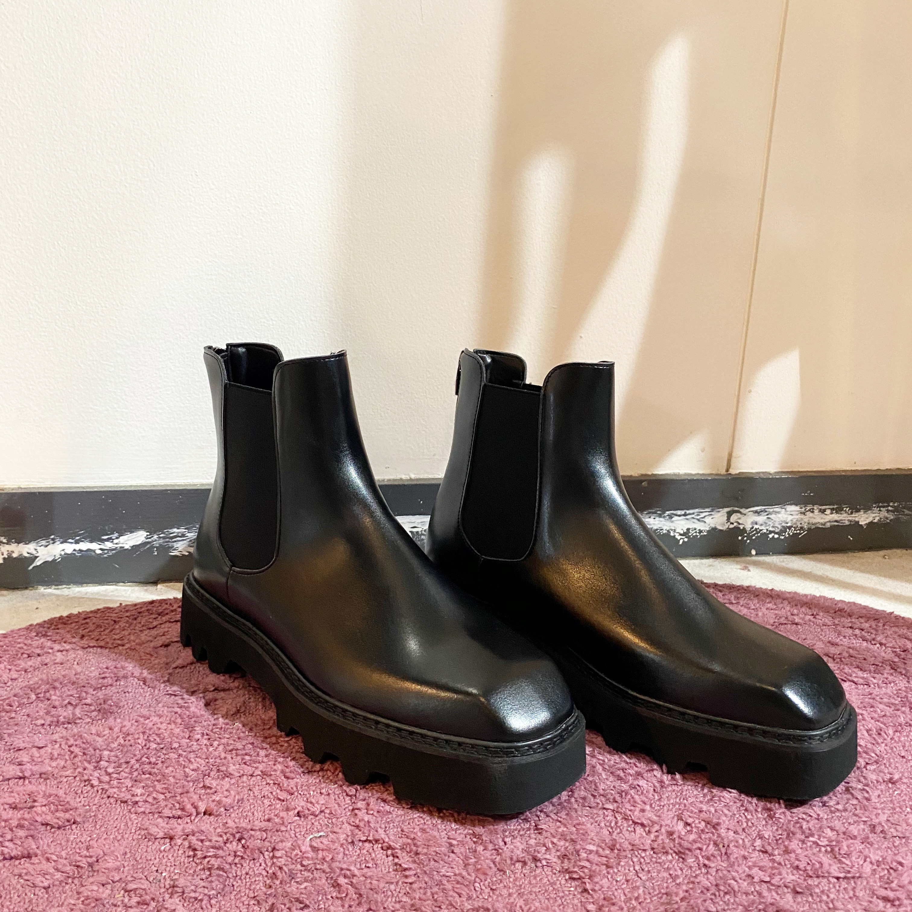 select chelsea boots