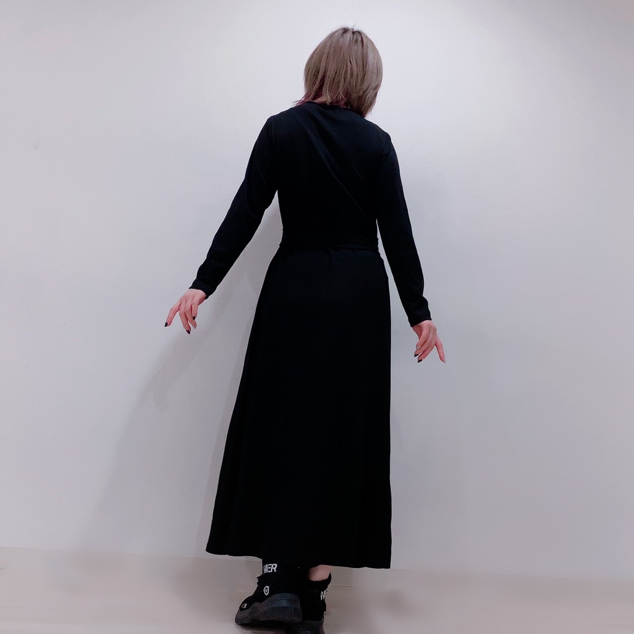ベルト付きロングワンピース Black Nier