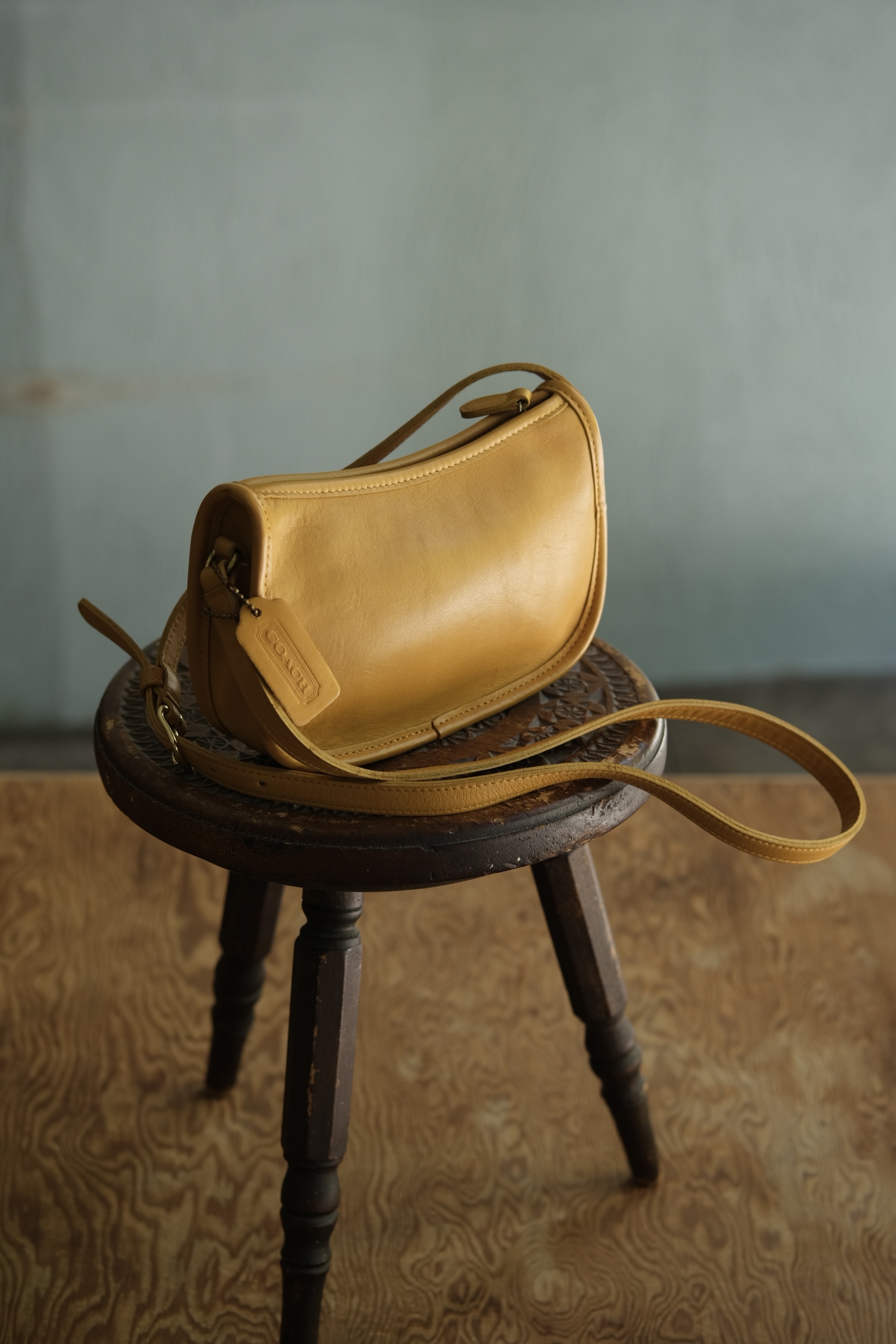 Utah/80-90’s “OLD COACH” glove leather shoulder bag