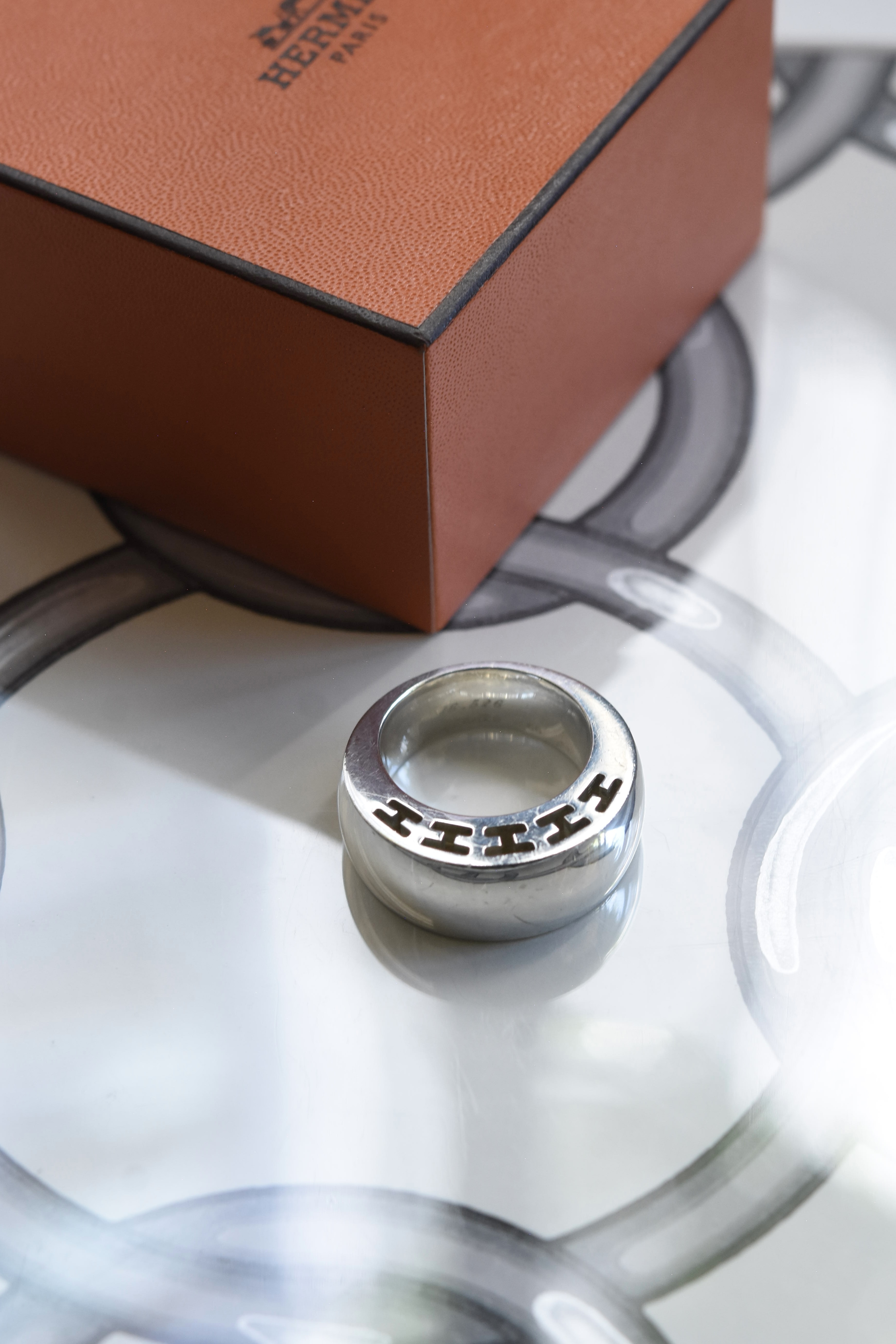 IORI/"HERMES" ring/Clarté