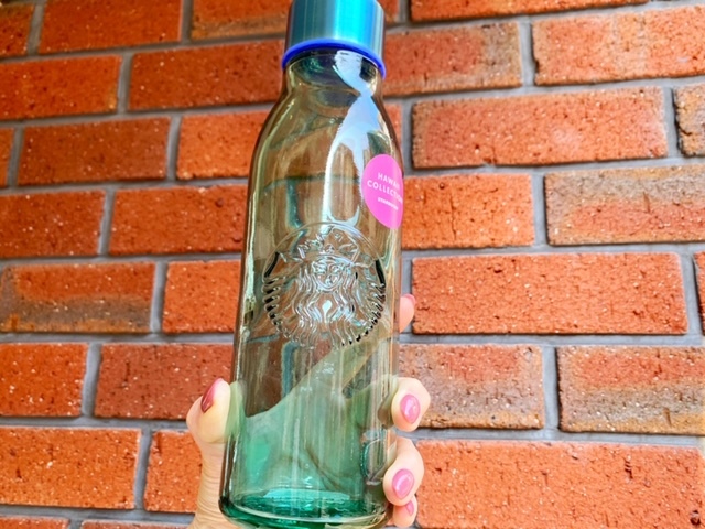 Starbucks Coffee Hawaii ハワイ限定 希少 スターバックス リサイクルガラス タンブラー ベンティサイズ 591ml ウォーターボトル ガラス ガラスボトル 水筒 ロゴ スタバ 海外スタバ スタバ限定 ハワイ Aloha ギフト プレゼント 母の日 ハワイ買い付け Puahawaii Starbucks Coffee Hawaii ハワイ限定 希少 スターバックス リサイクルガラス タンブラー ベンティサイズ 591ml ウォーターボトル ガラス ガラスボトル 水筒 ロゴ スタバ 海外スタバ スタバ限定 ハワイ Aloha ギフト プレゼント 母の日 ハワイ買い付け Puahawaii