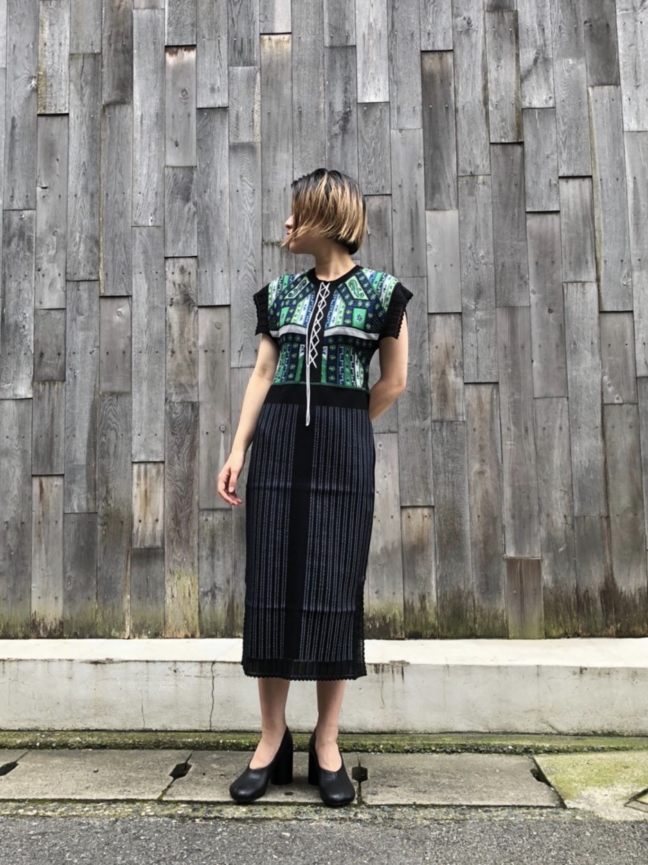 aw Mame Kurogouchi マメクロゴウチ Lace Up Knit Dress Trentのオンラインショップ 福岡市のセレクトショップ