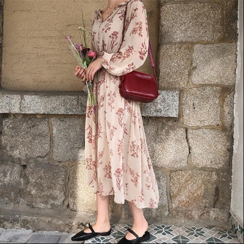 ロングワンピース 花柄のワンピース 花柄 ワンピース レトロ 小花 小花柄 とろみ 長袖 シースルー 春 シフォン 上品 ガーリー プチプラレディースファッション通販 Yboueki ロングワンピース 花柄のワンピース 花柄 ワンピース レトロ 小花 小花柄 とろみ 長袖 シースルー 春 シフォン 上品 ガーリー プチプラレディースファッション通販 Yboueki