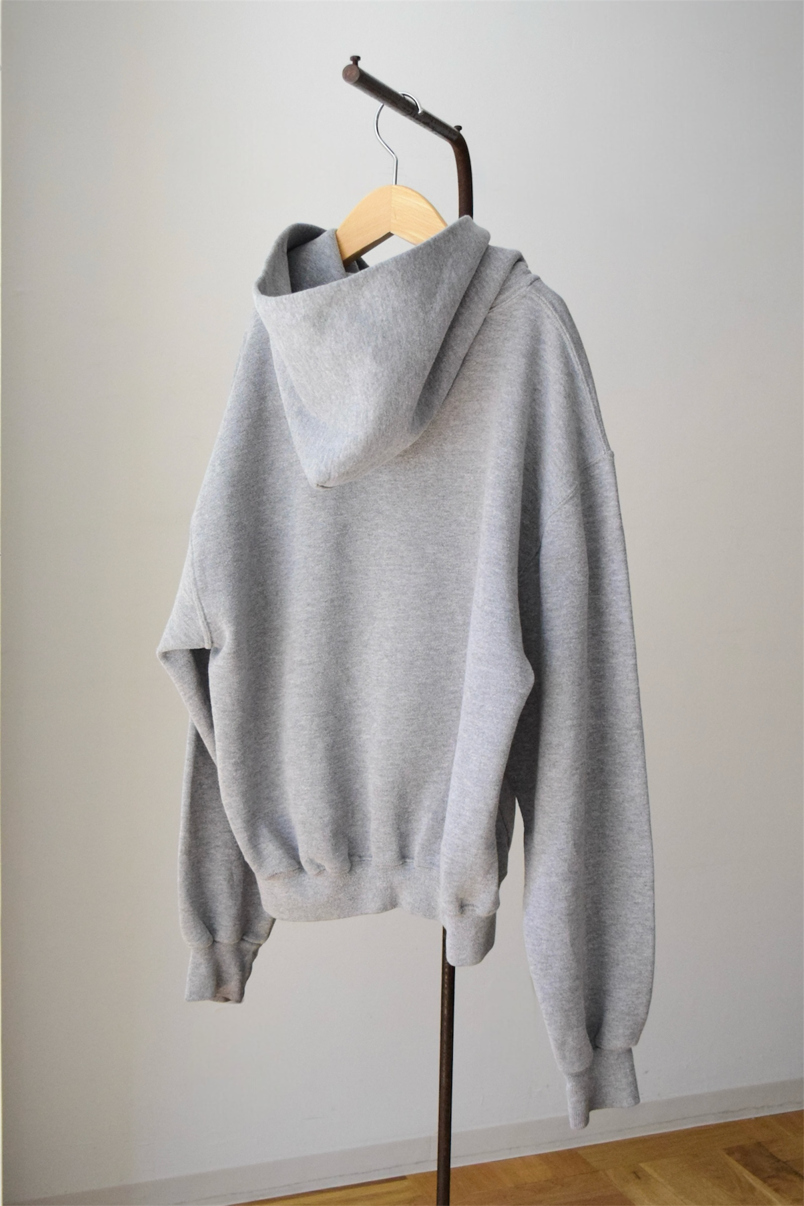 “RUSSEL” Sweat hoodies の画像 2