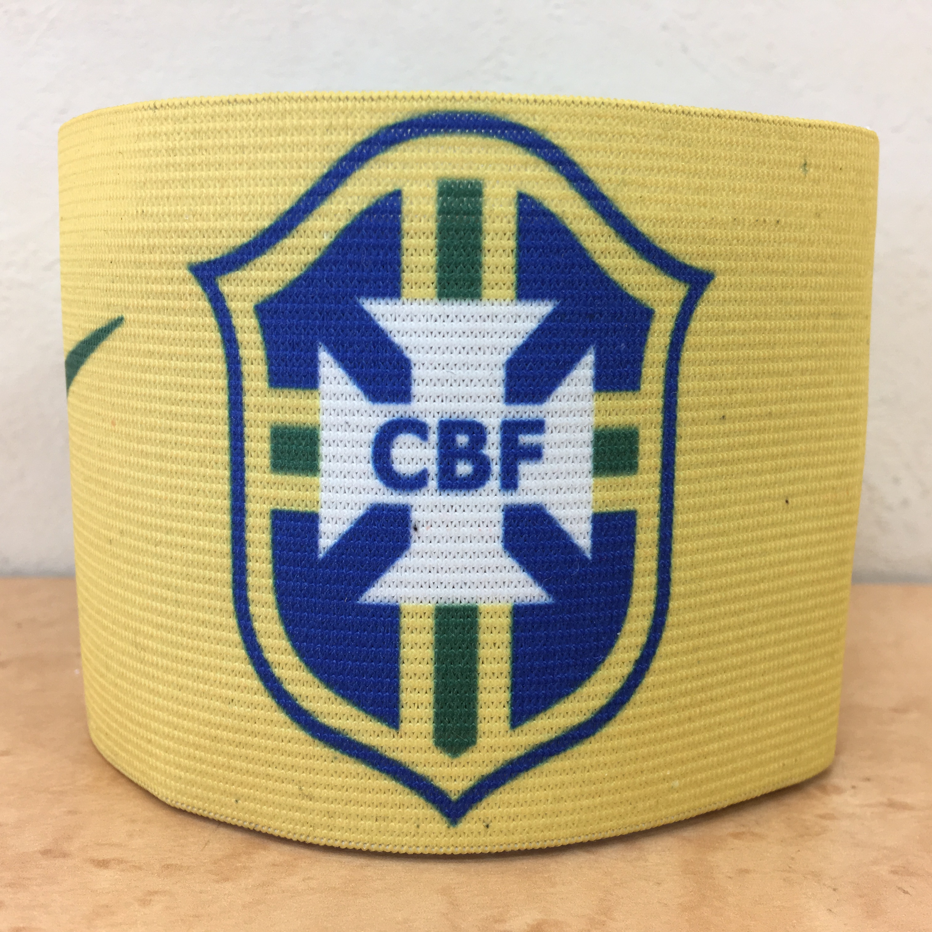 ブラジル代表 エンブレム キャプテンマーク 2点 黄色 青 アクセサリー Freak スポーツウェア通販 海外ブランド 日本国内未入荷 海外直輸入