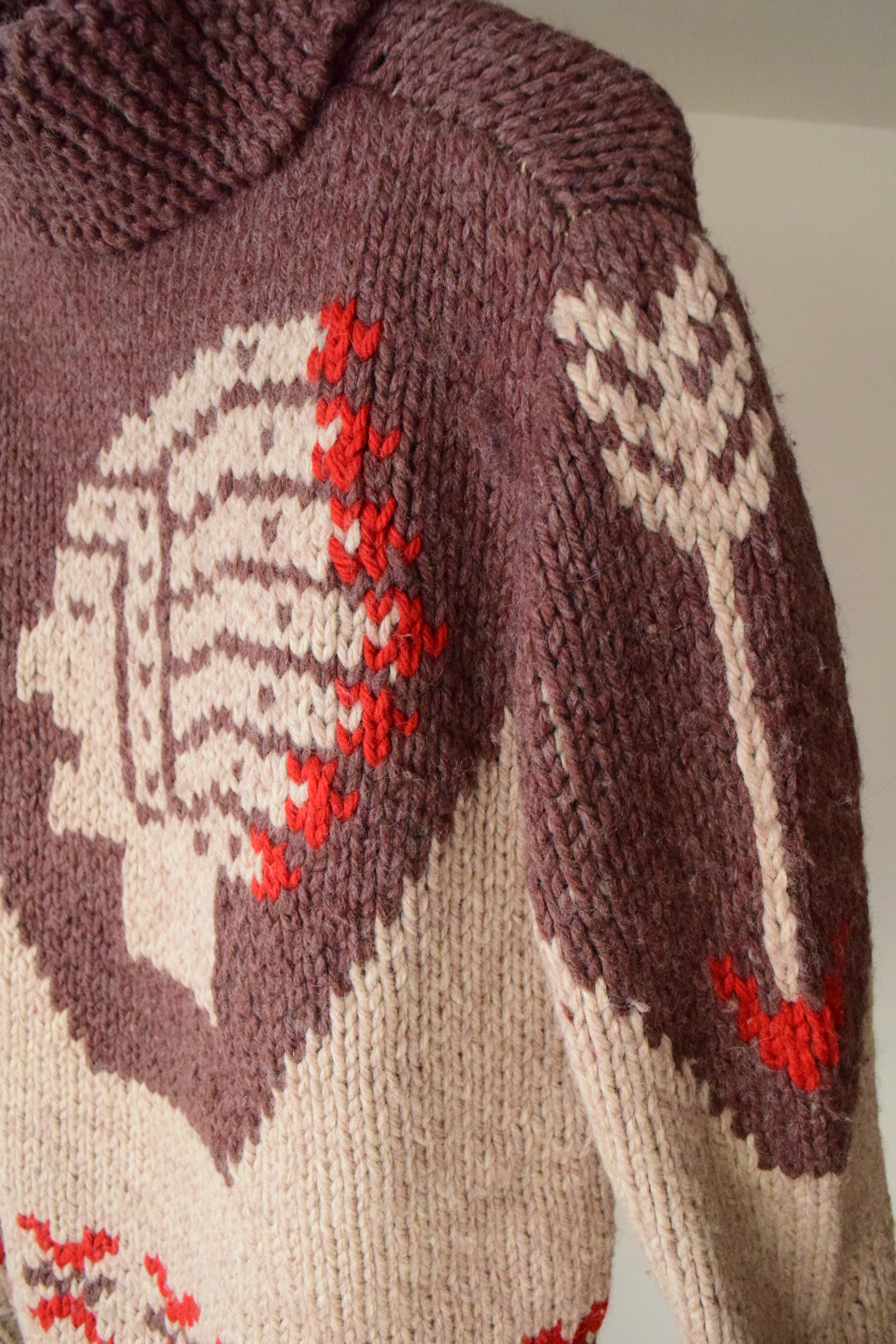1960s Cowichan sweater “Native Indian” の画像 3