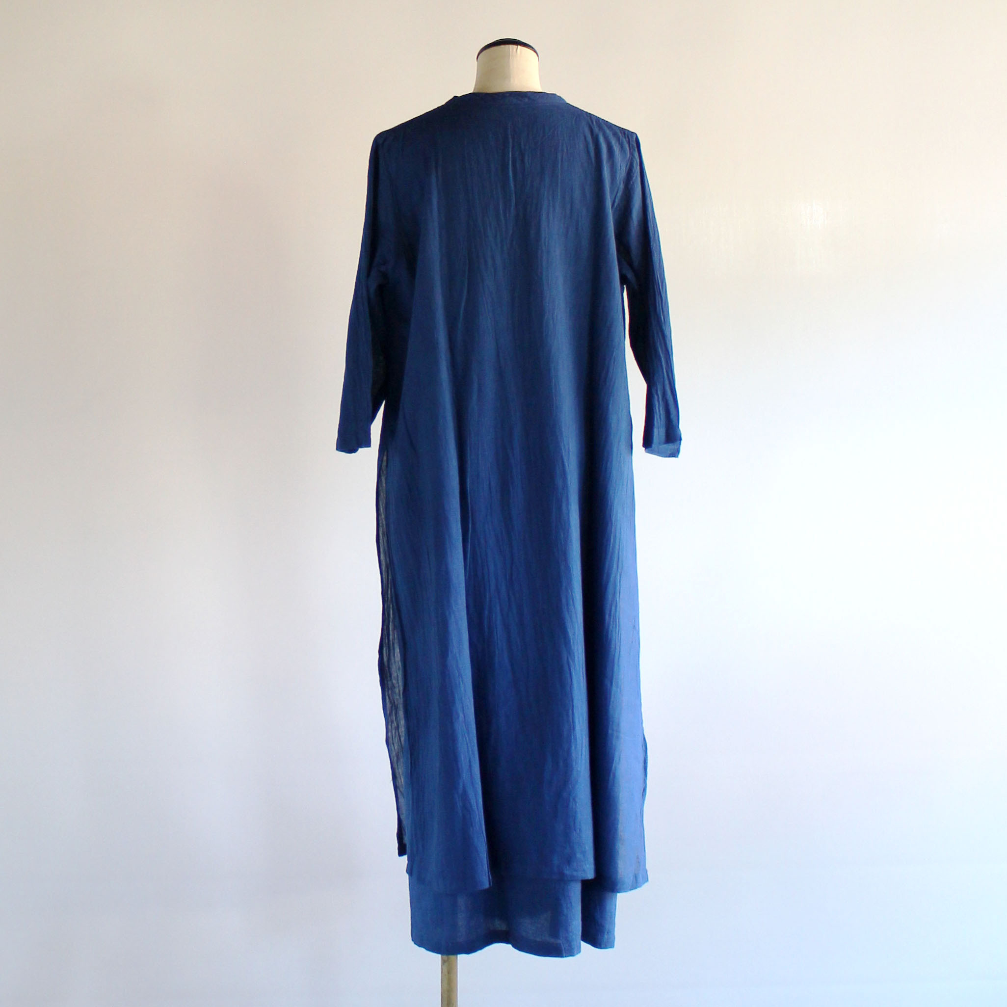 ヂェン先生の日常着 二枚重ねスリットワンピース Araheam