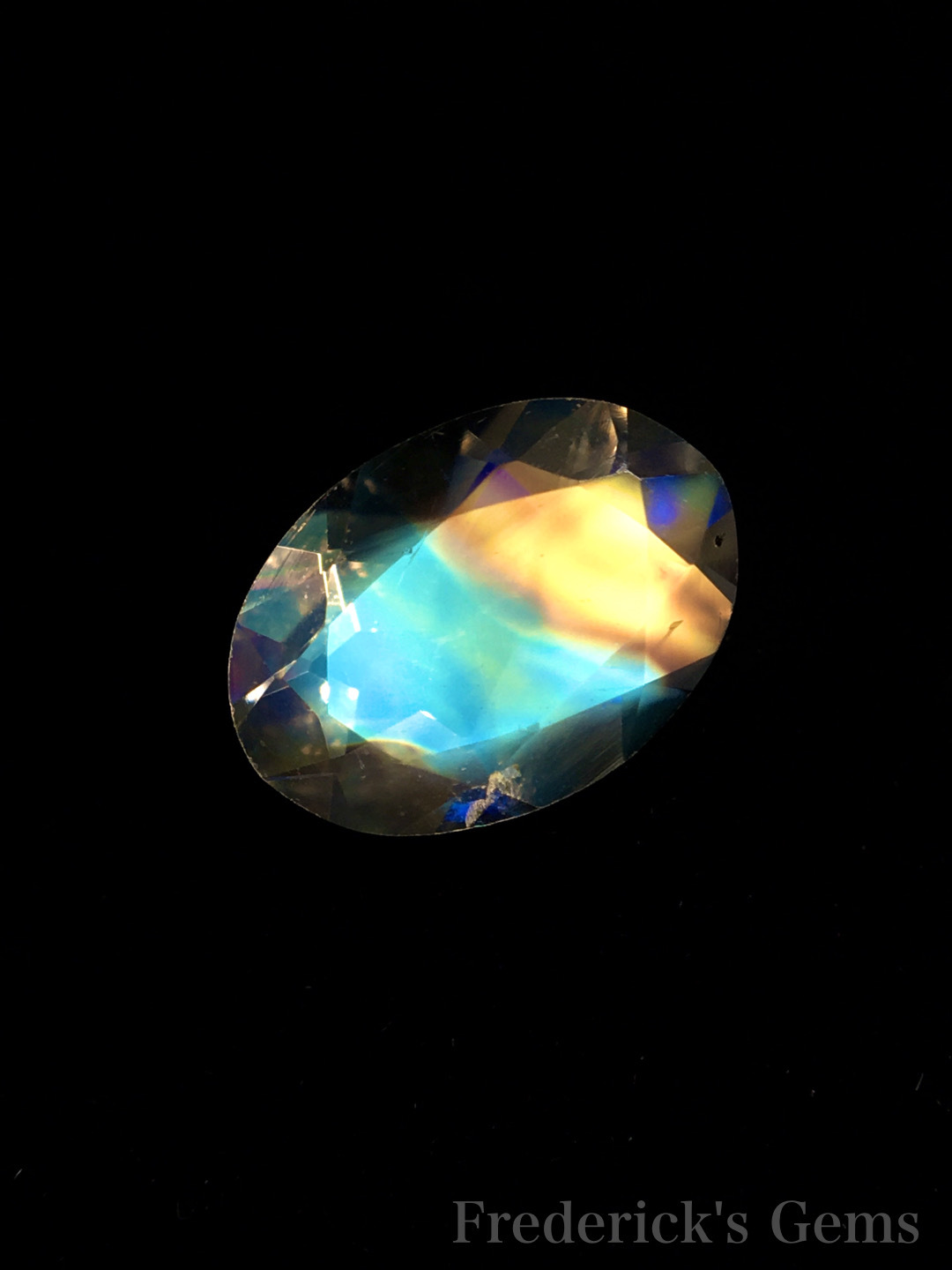 混ざり合う青空と虹 0 5ct Up 天然 レインボームーンストーン ルース Frederick S Gems Jewelry