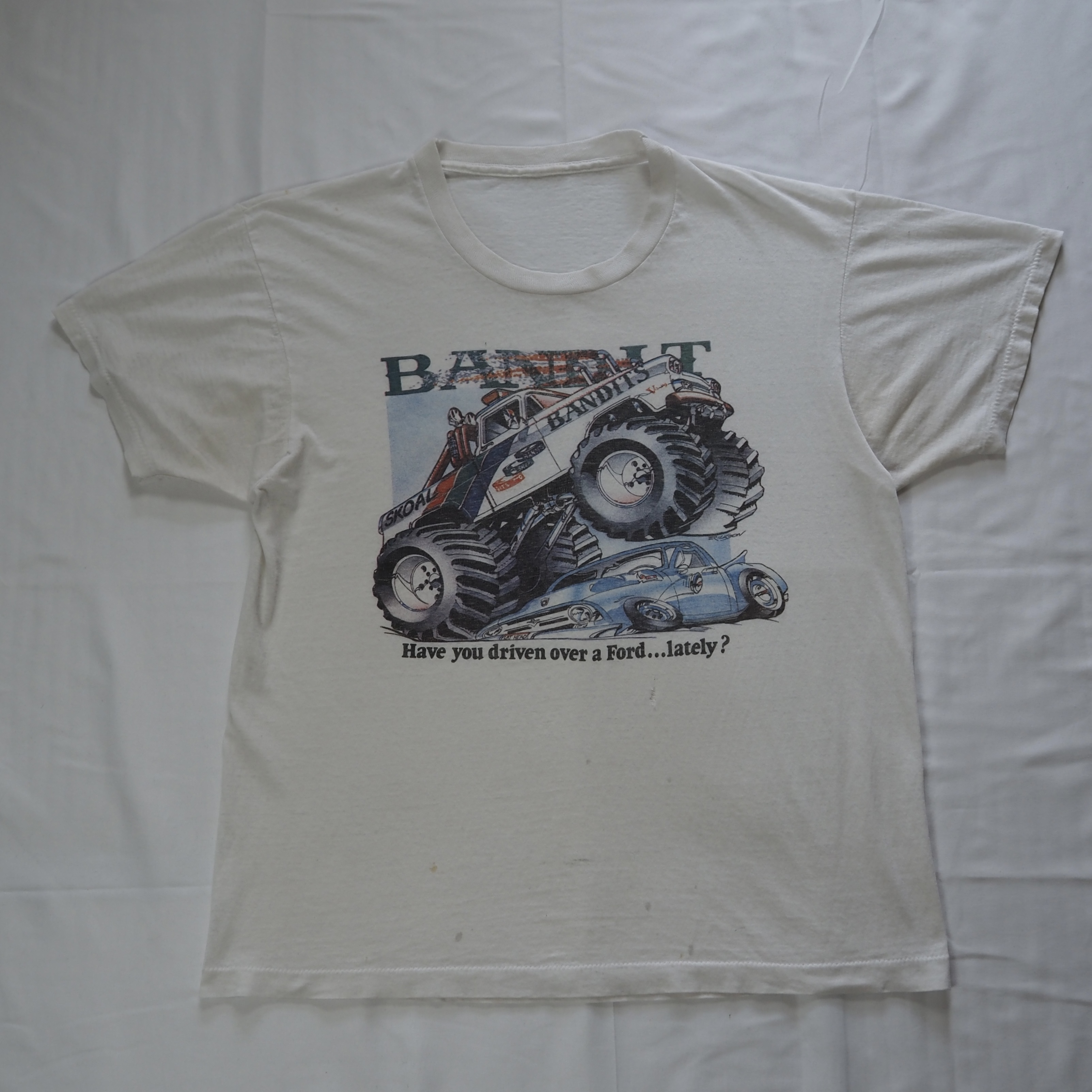 80’s Bandit Tシャツ