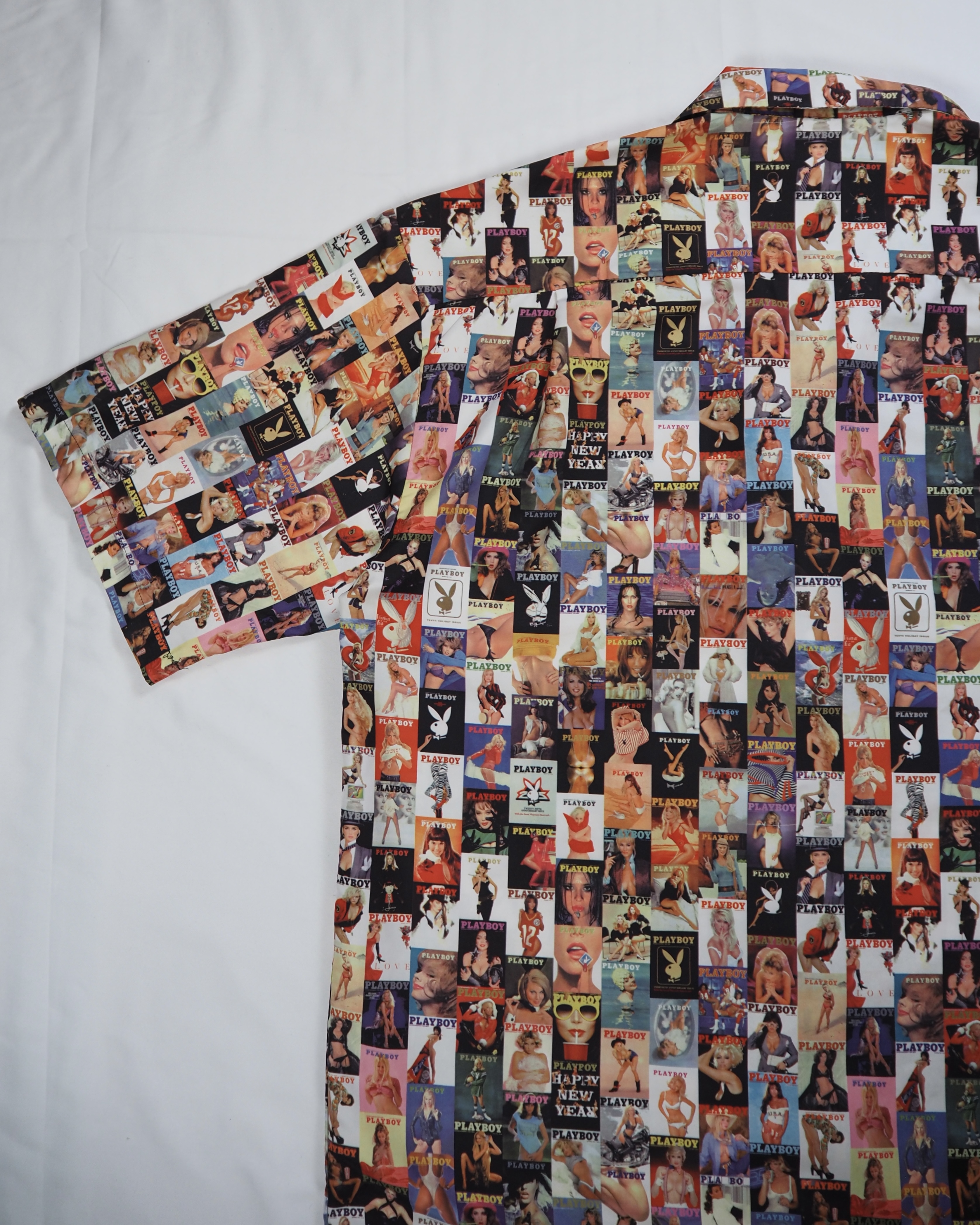 90’s PLAY BOY 総柄シャツ XXL の画像 14